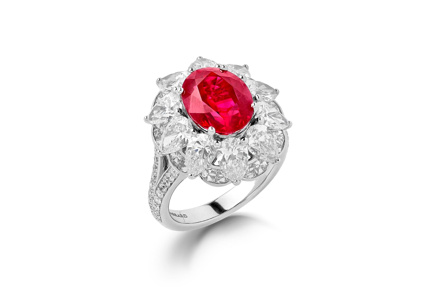  Garrard high jewellery ring with ruby and diamonds in white gold
