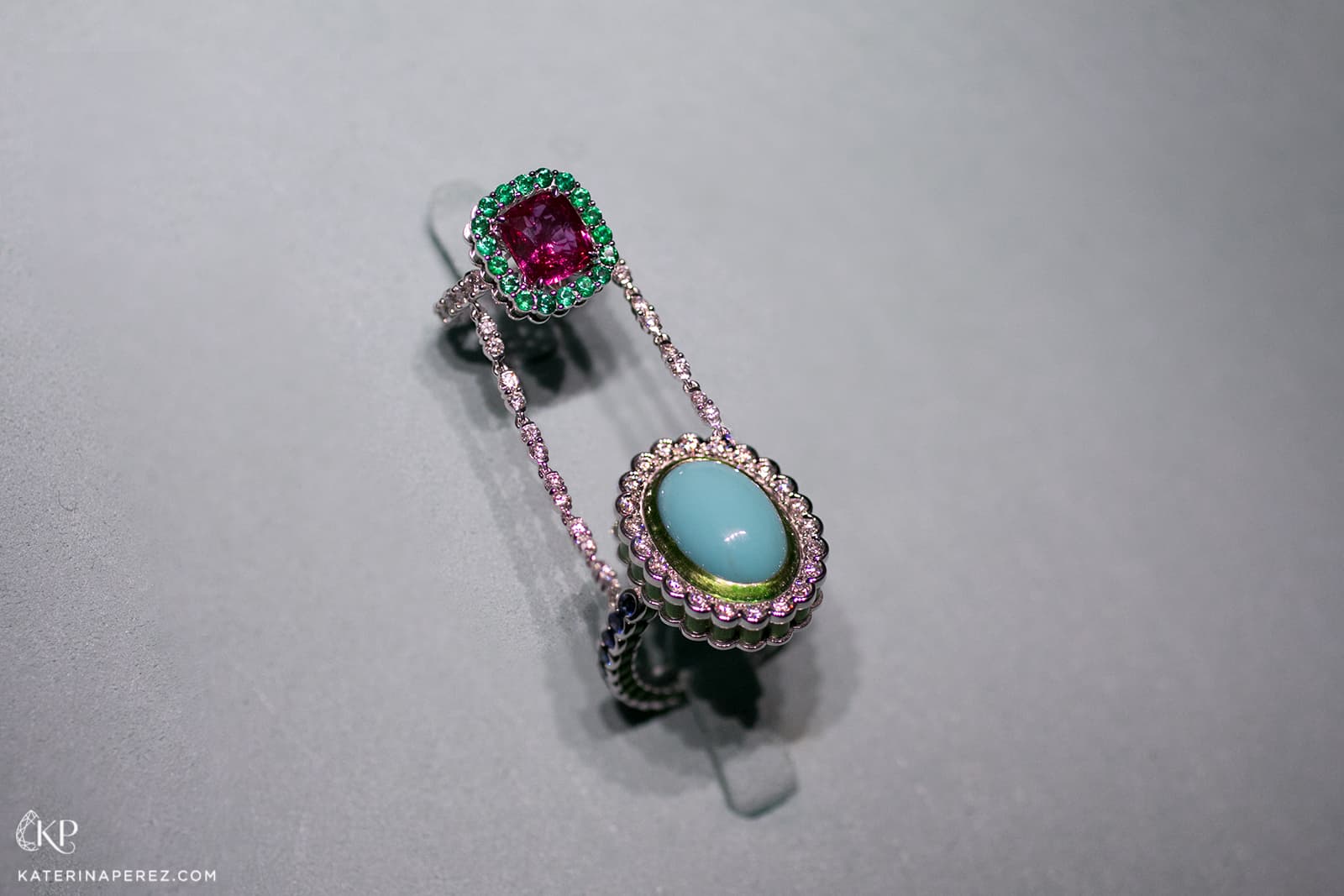  Dior et Moi collection connected rings with turquoise, emeralds, sapphires, diamonds and lacquer in white gold