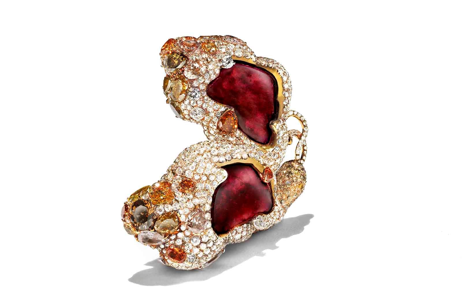  Cindy Chao 2008 Black Label Masterpiece I with unheated Burmese rubies totaling 12.89 ct, 7.50ct of fancy coloured diamonds, diamonds and colour changing sapphires in yellow gold