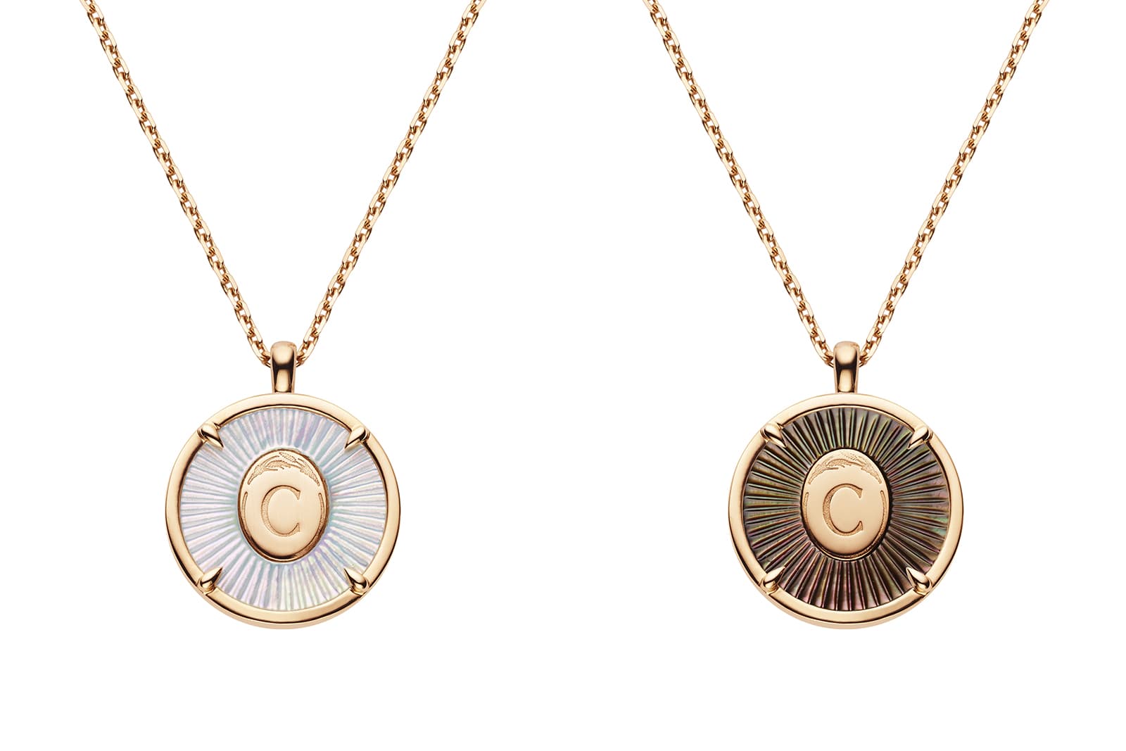  The back of Medallions Place Vendôme by Chaumet