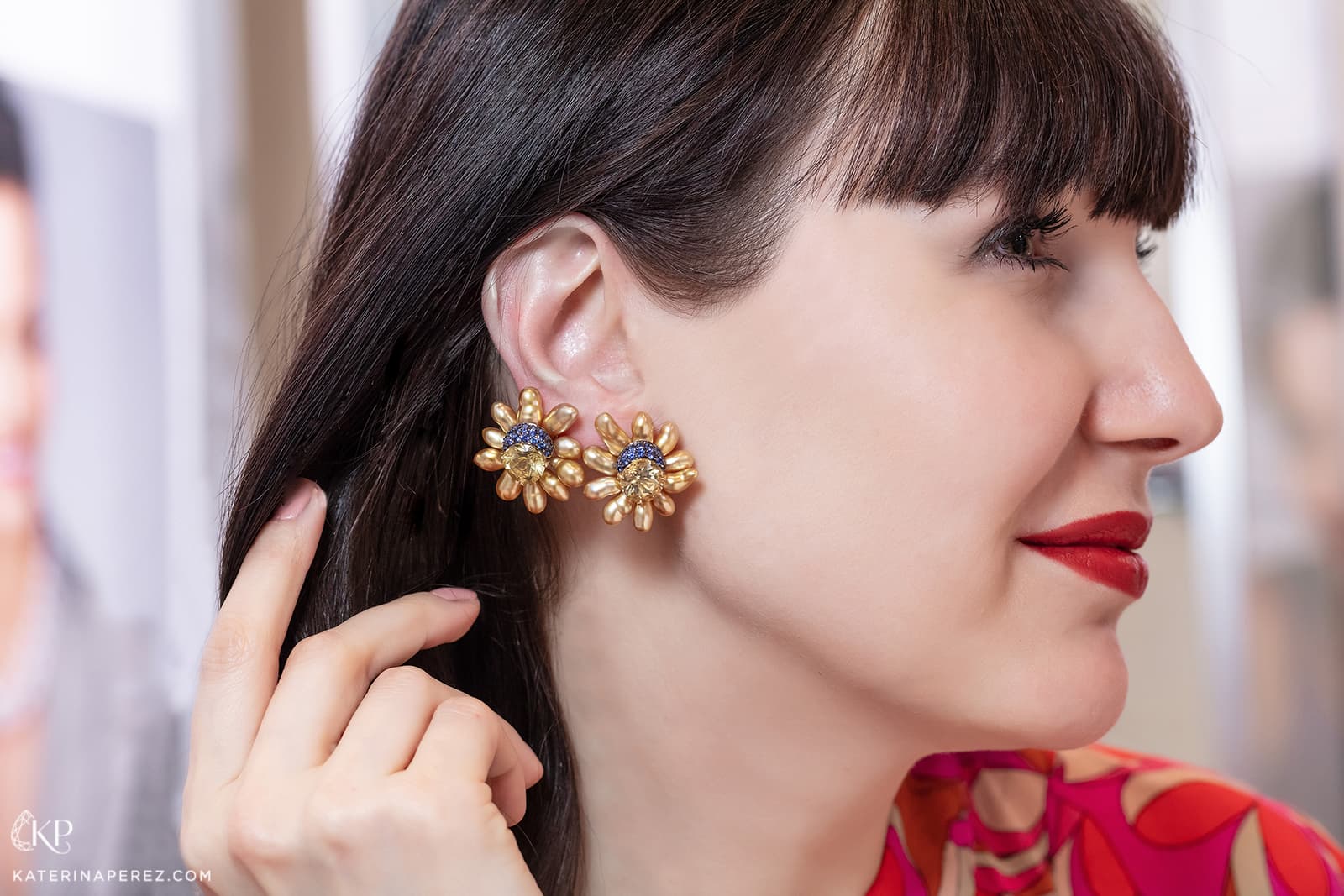 Assael ‘Sun and Moon’ earrings with golden keshi South Sea pearls, golden beryl and blue sapphires in yellow gold