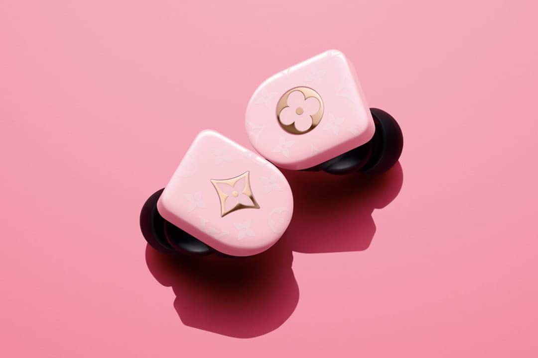 Louis Vuitton Horizon wireless earphones - Limited Edition White