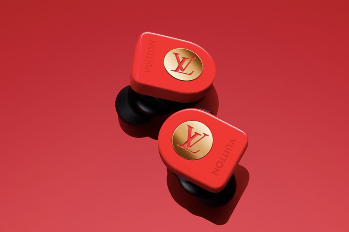 Louis Vuitton Horizon wireless earphones - Limited Edition White