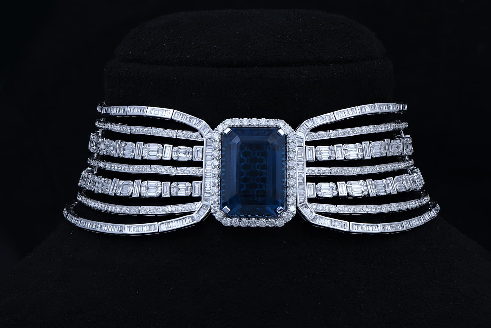  Dazzling Diamonds chocker by Jaipur Gems with London topaz and diamonds set in white gold