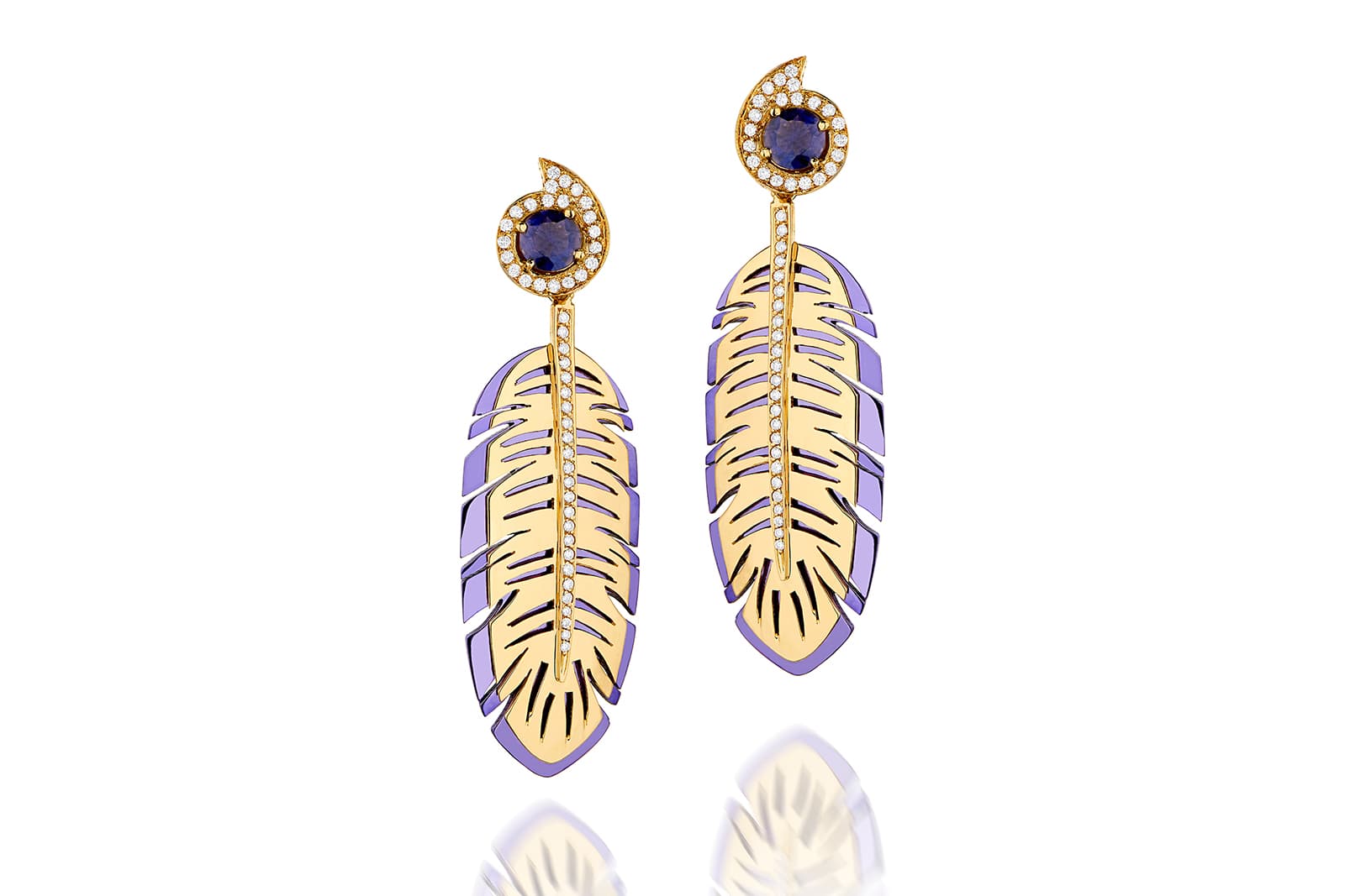  Carol Kauffmann 'Banana Leaf' medium earrings from the 'Botanica' collection with diamonds and 1.20ct iolite in nano-ceramic coated silver and yellow gold