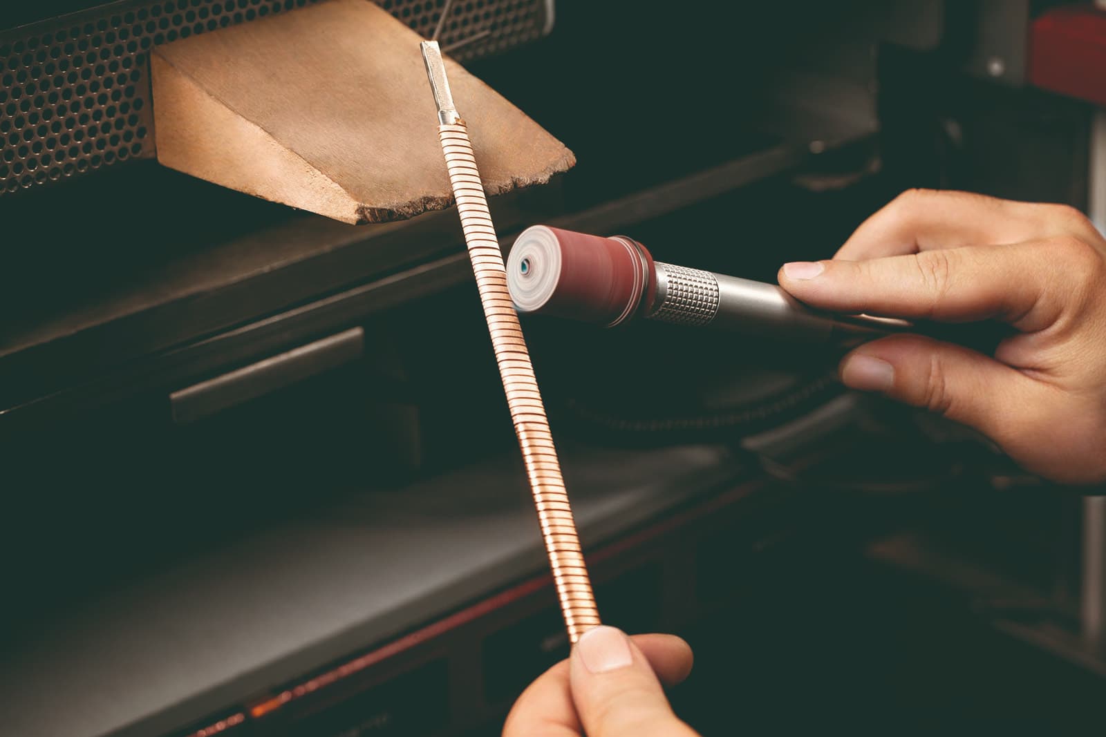  The making of Bulgari Tubogas 