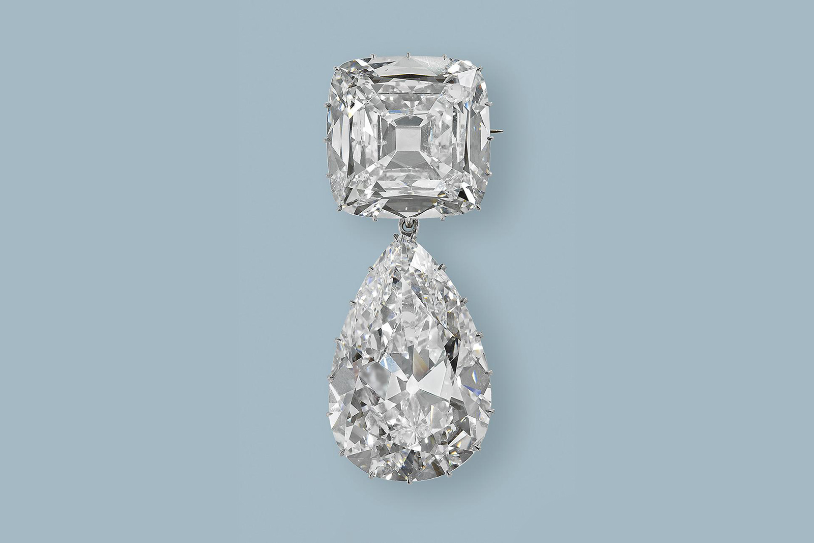 The Cullinan Diamonds brooch with 63.60ct square cushion cut and 94.40ct pear cut diamond 