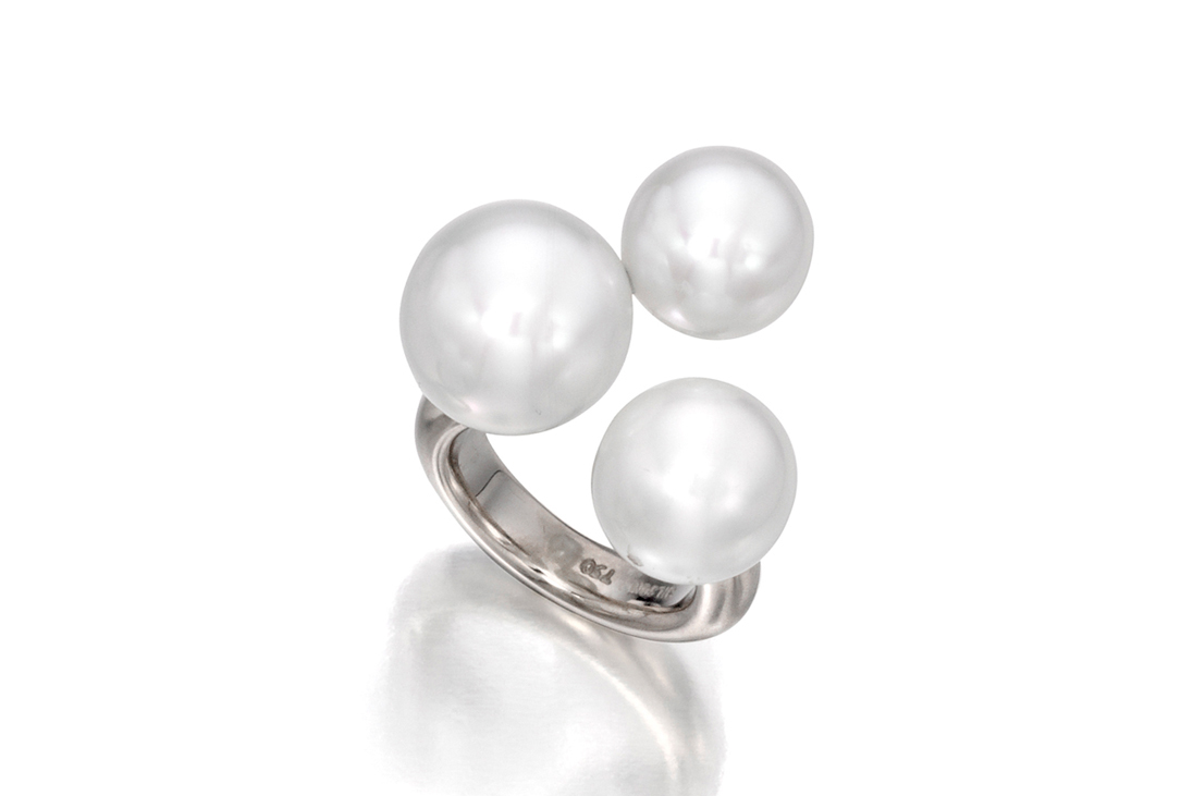  Assael and Sean Gilson Bubbles collection ring with South Sea pearls in white gold