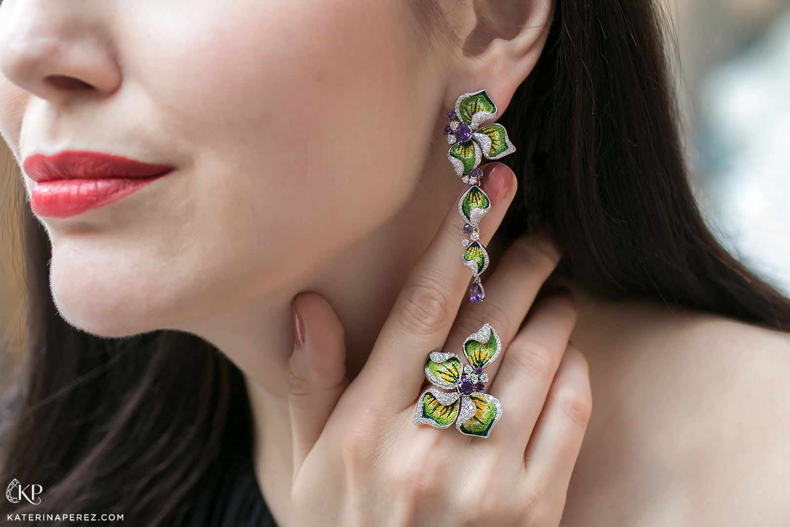 SICIS Iris Mauve Earrings with micromosaic, diamonds and amethysts in white gold