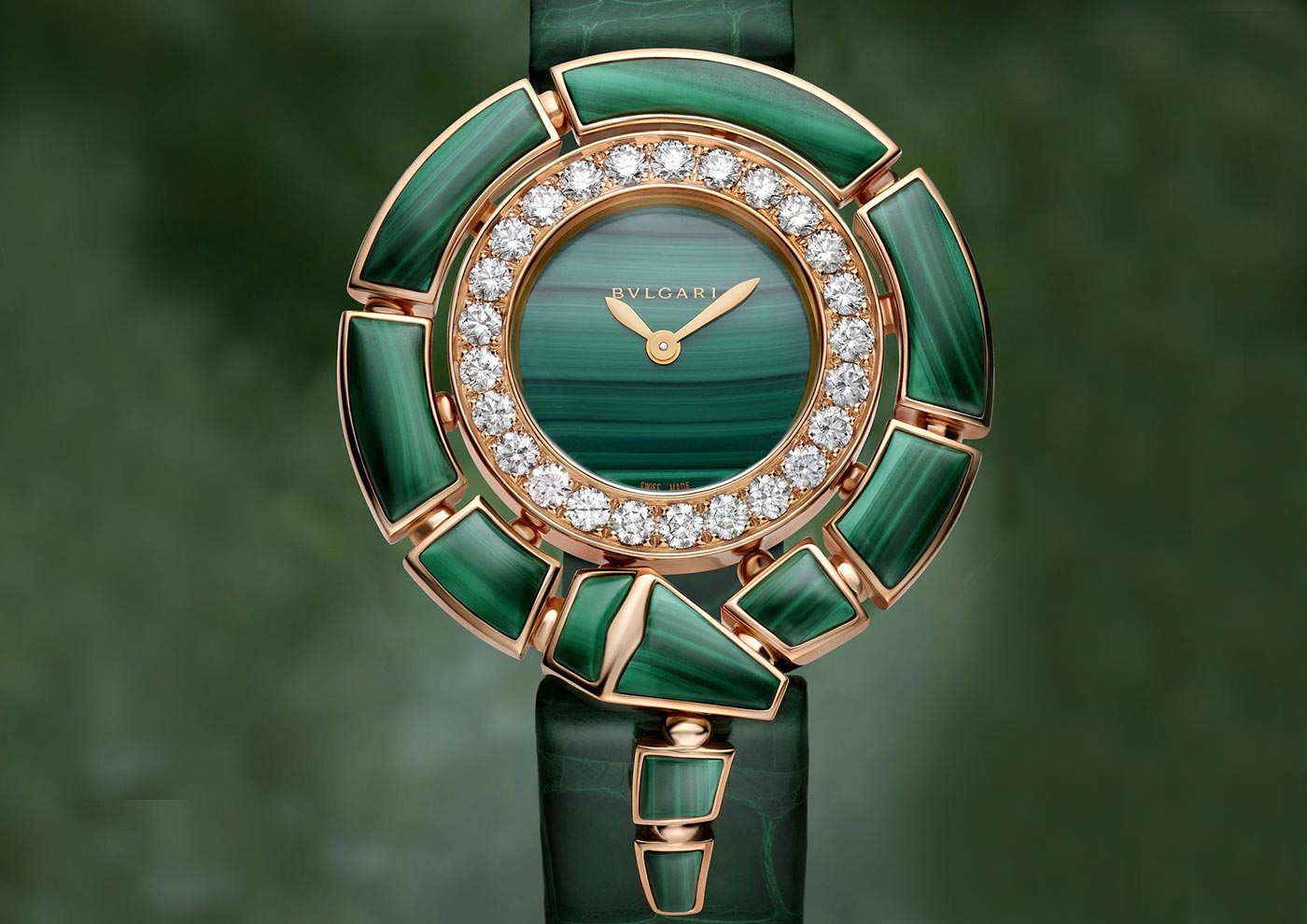 Часы Bvlgari Serpenti Incantati из розового золота с малахитом и бриллиантами
