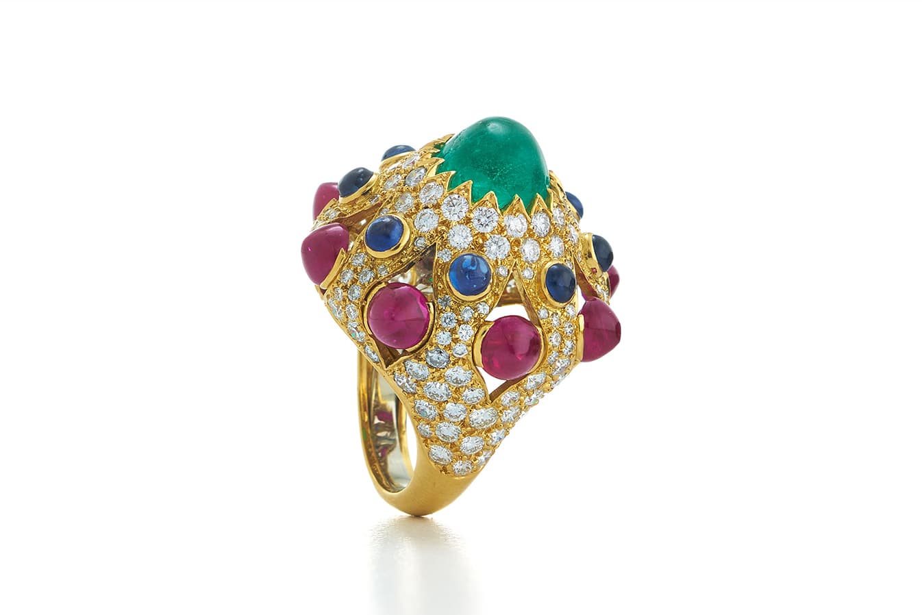  David Webb ring with emerald, sapphires, rubies and diamonds in yellow gold