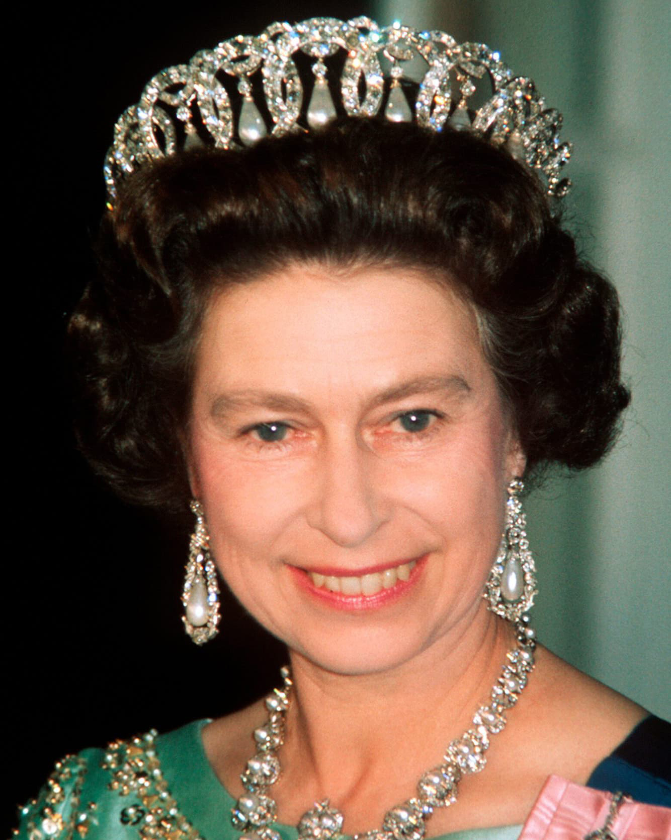  A young Queen Elizabeth II wearing the Vladimir Tiara