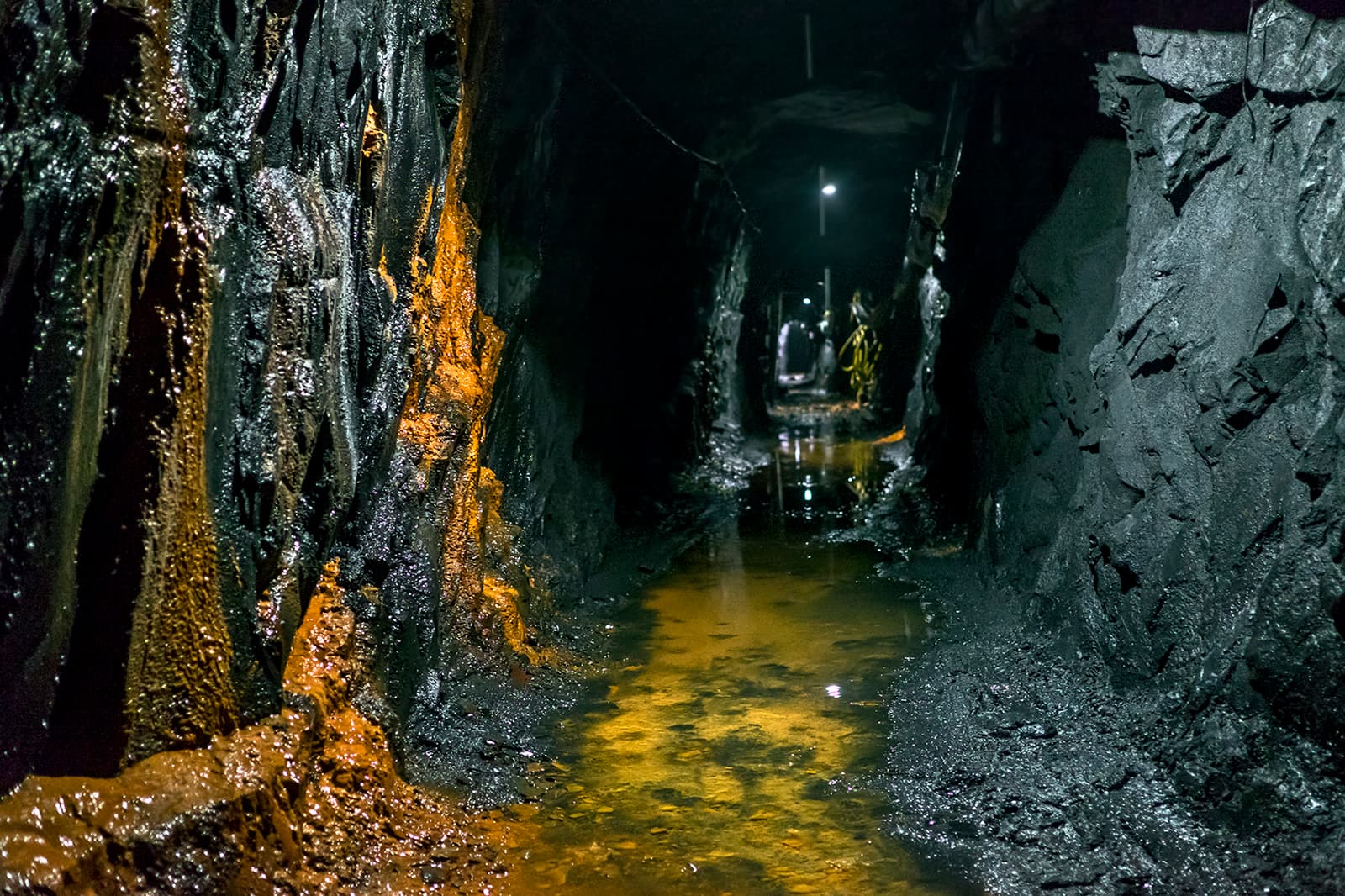  Muzo Colombian emerald mine