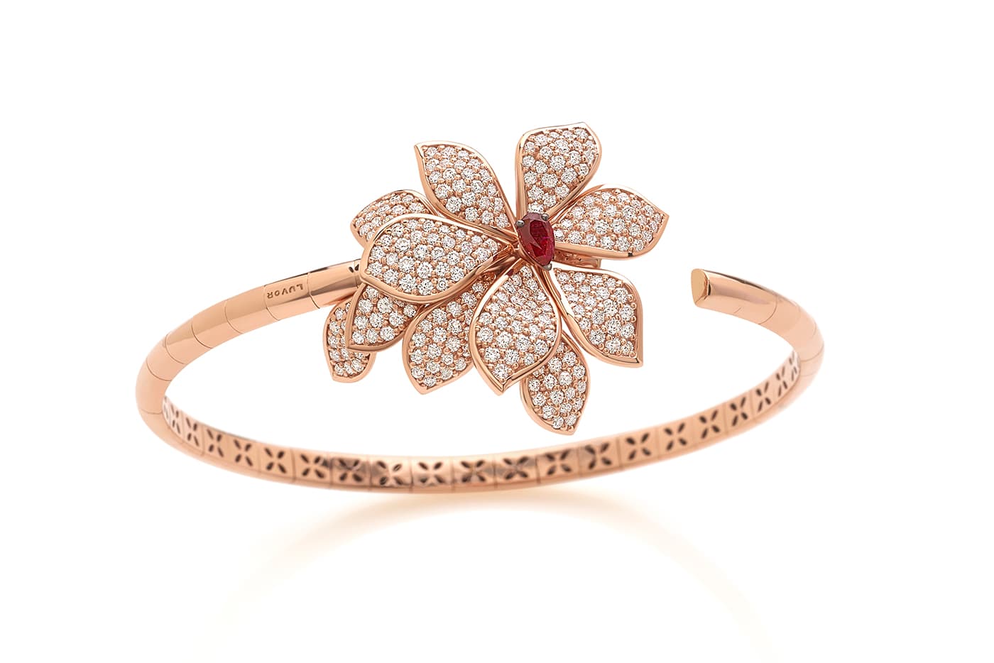  Luvor Flower ruby and diamond bracelet