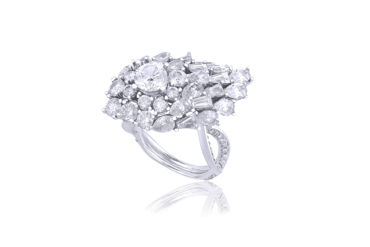  Harakh Peacock diamond ring