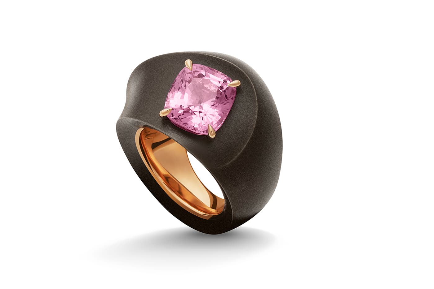 Philippe Guilhem bronze ring, set with a rose spinel