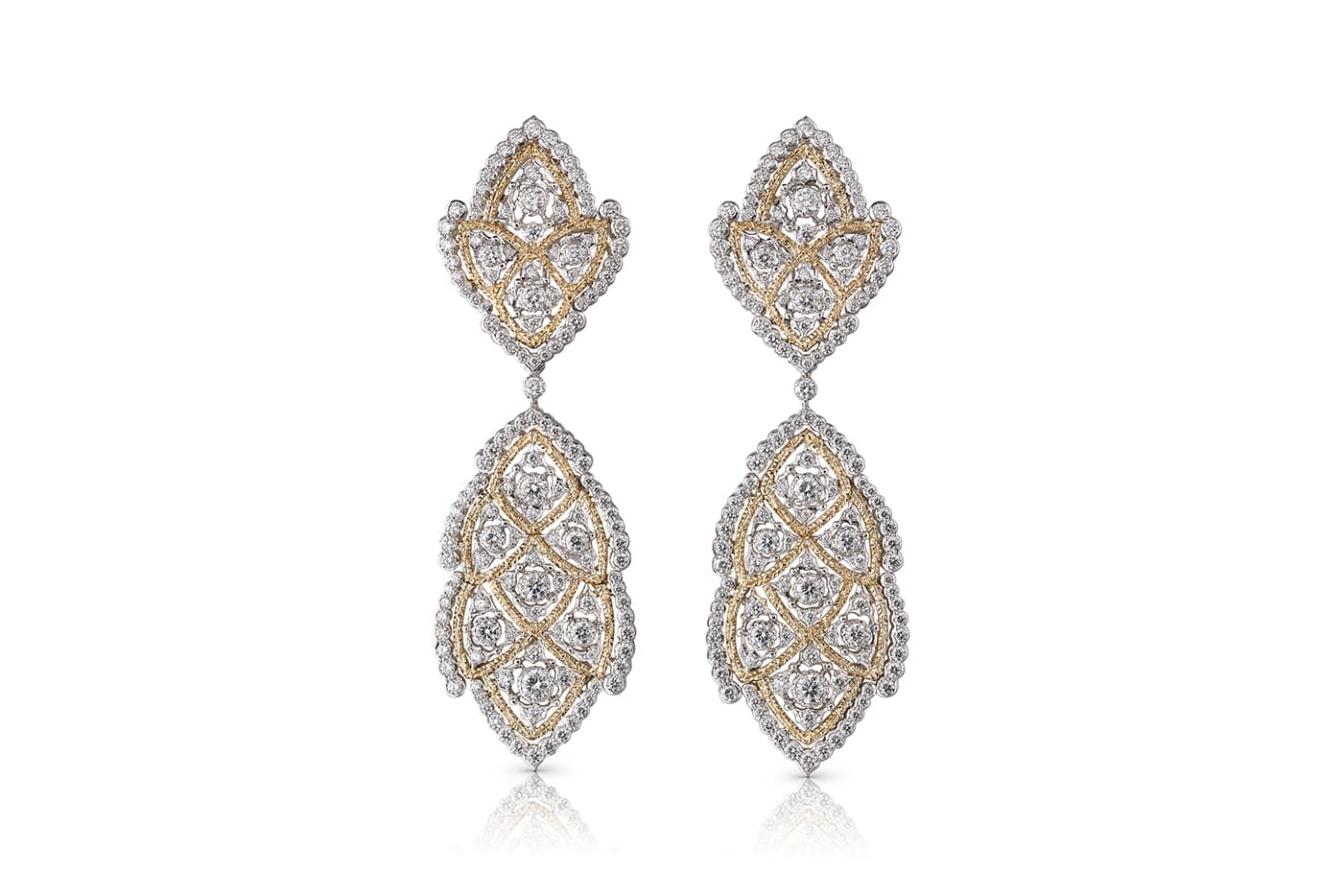  Buccellati high jewellery earrings in openwork white gold, set with diamonds