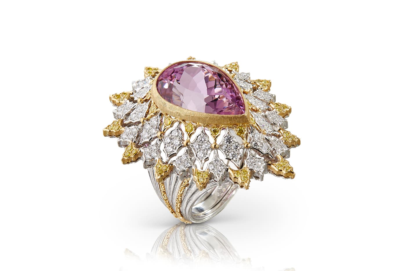  Buccellati high jewellery cocktail ring, set a 14.51 carat kunzite and diamonds