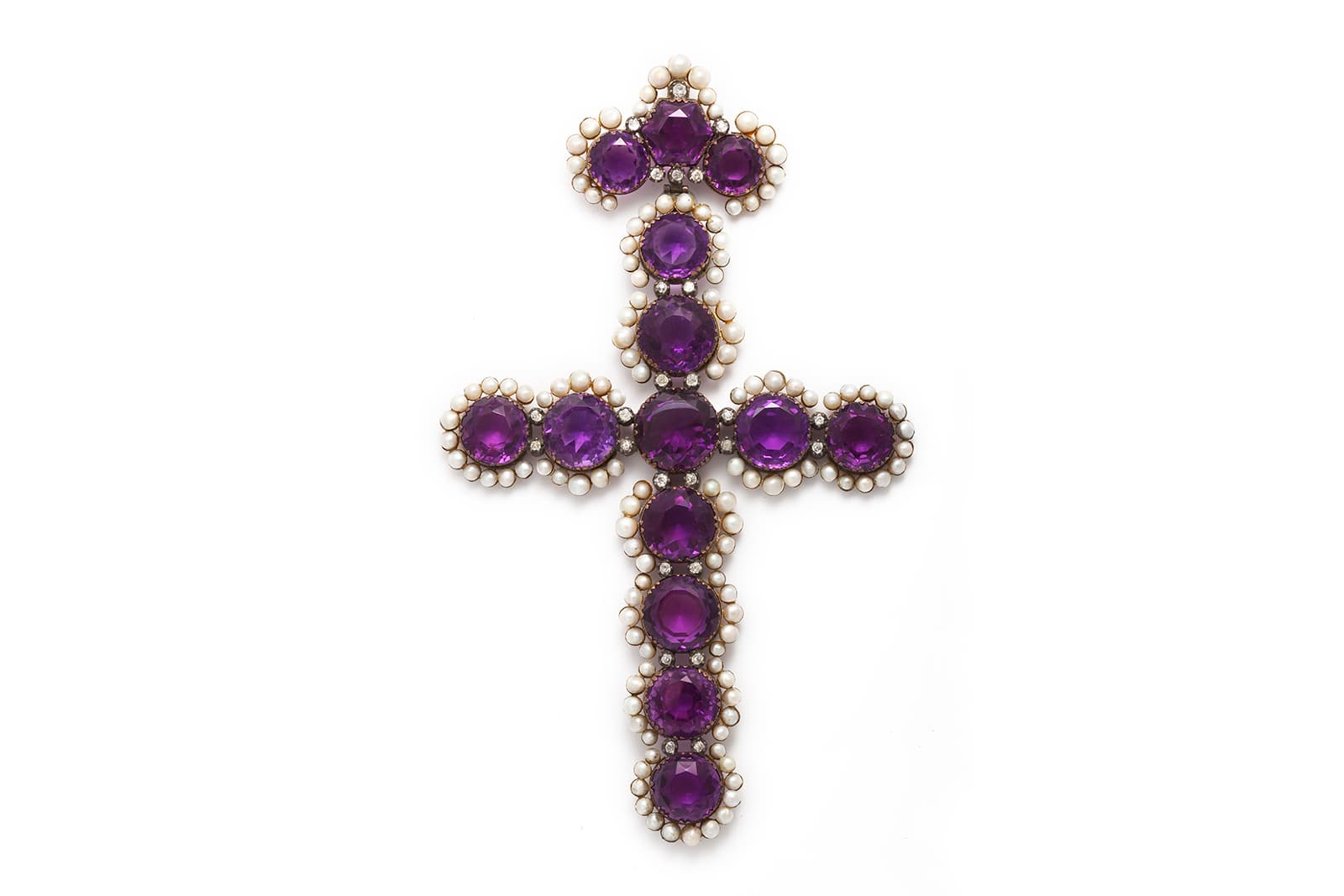  A La Vieille Russie's 19th century amethyst and pearl cross