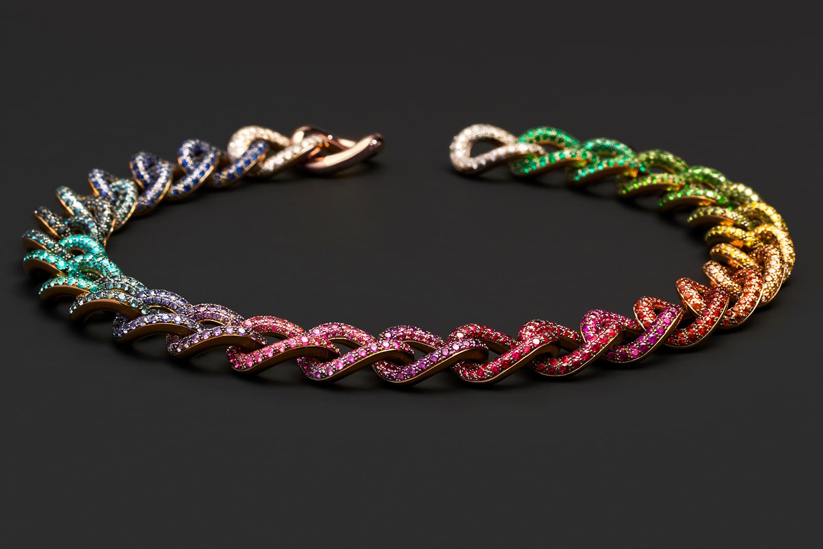 The Gourmette Caméléo high jewellery necklace is pavé set with a dizzying array of multi-coloured stones