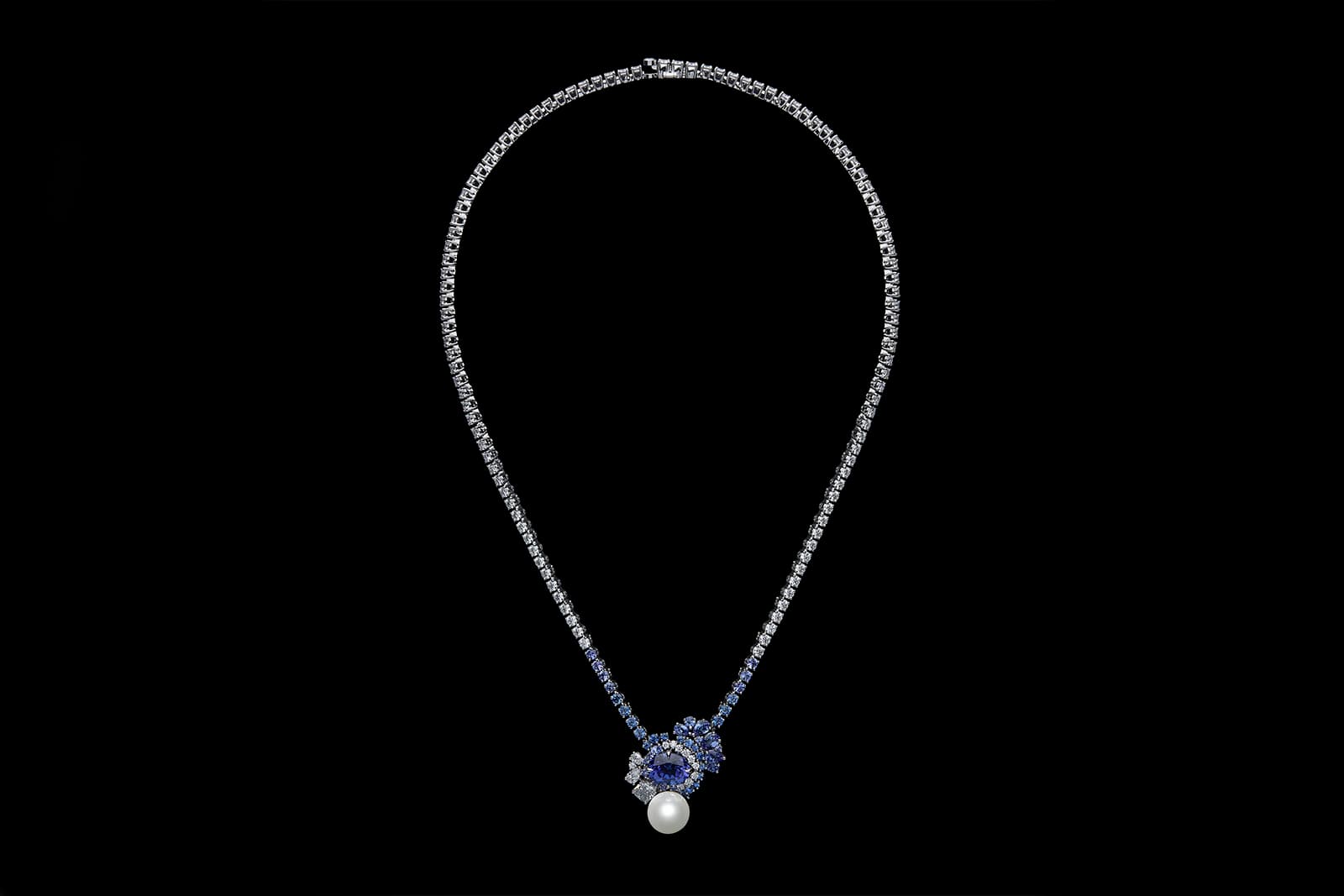  Tie & DIOR high jewellery necklace