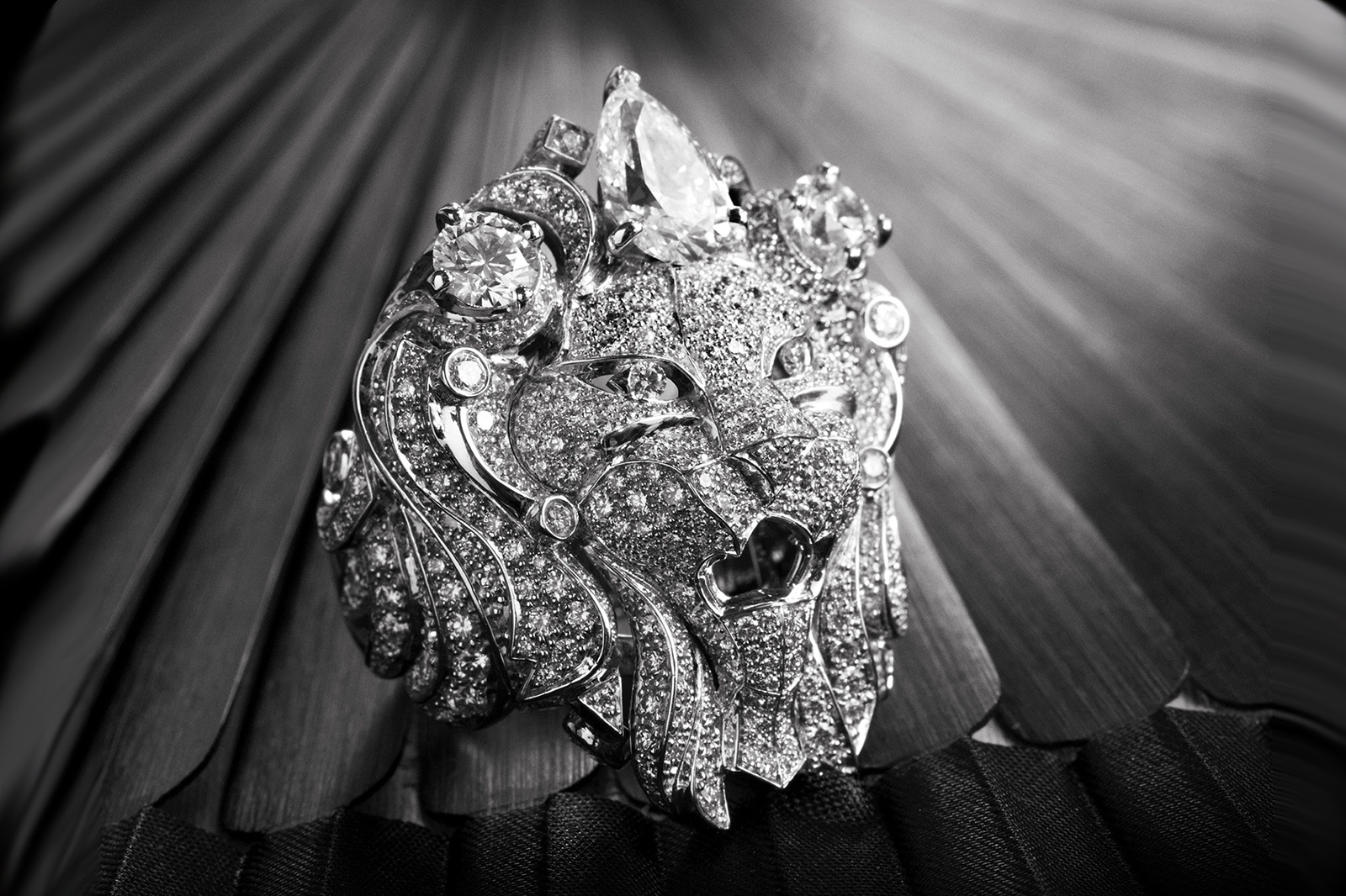 A fan of astrology, Mademoiselle Chanel believed in horoscopes and therefore lions featured prominently in her work