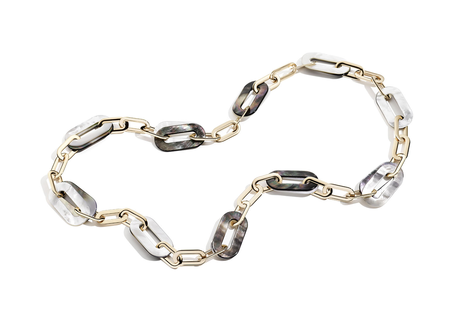  Vhernier Bisquit chain in 18 carat rose gold and mother of pearl 