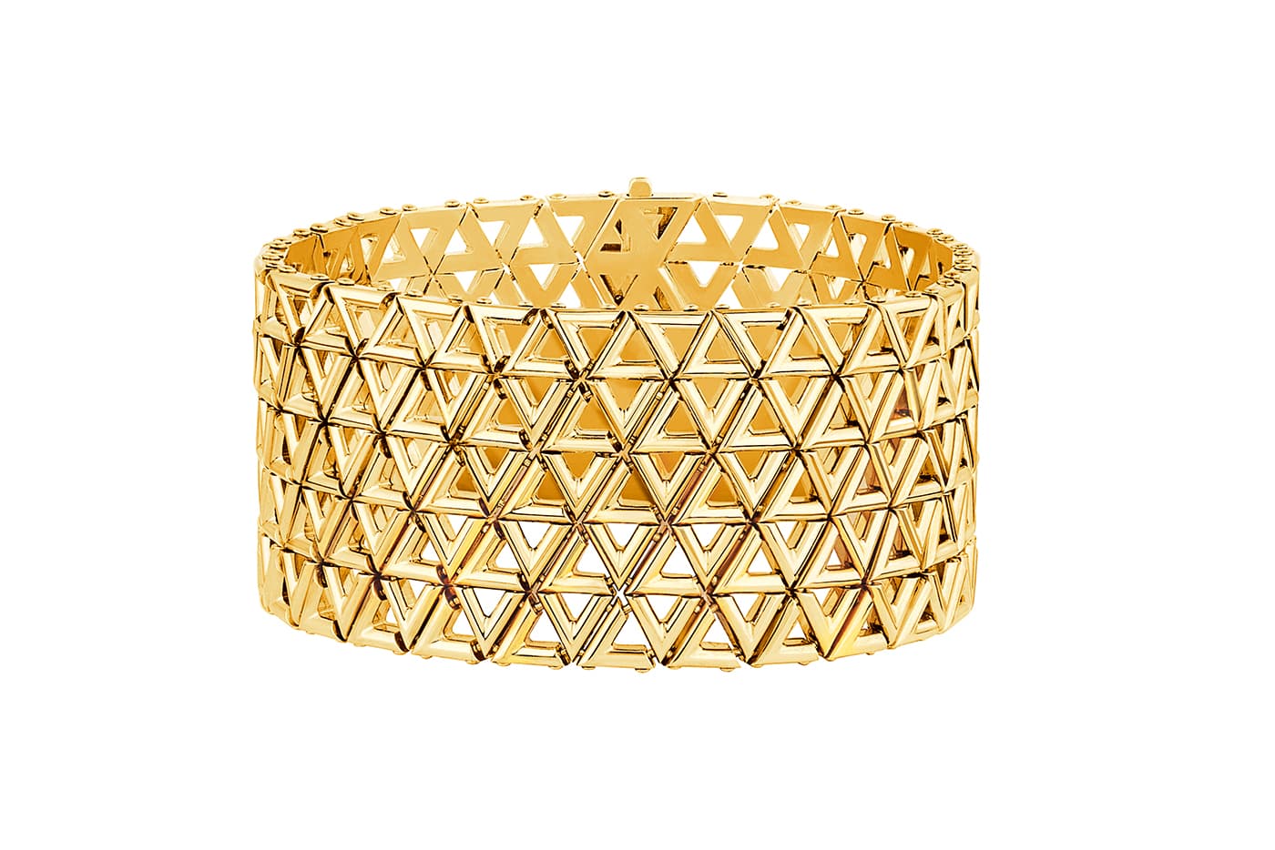  Louis Vuitton LV Volt bracelet in 18 carat yellow gold. The L and V combine to create a flexible mesh