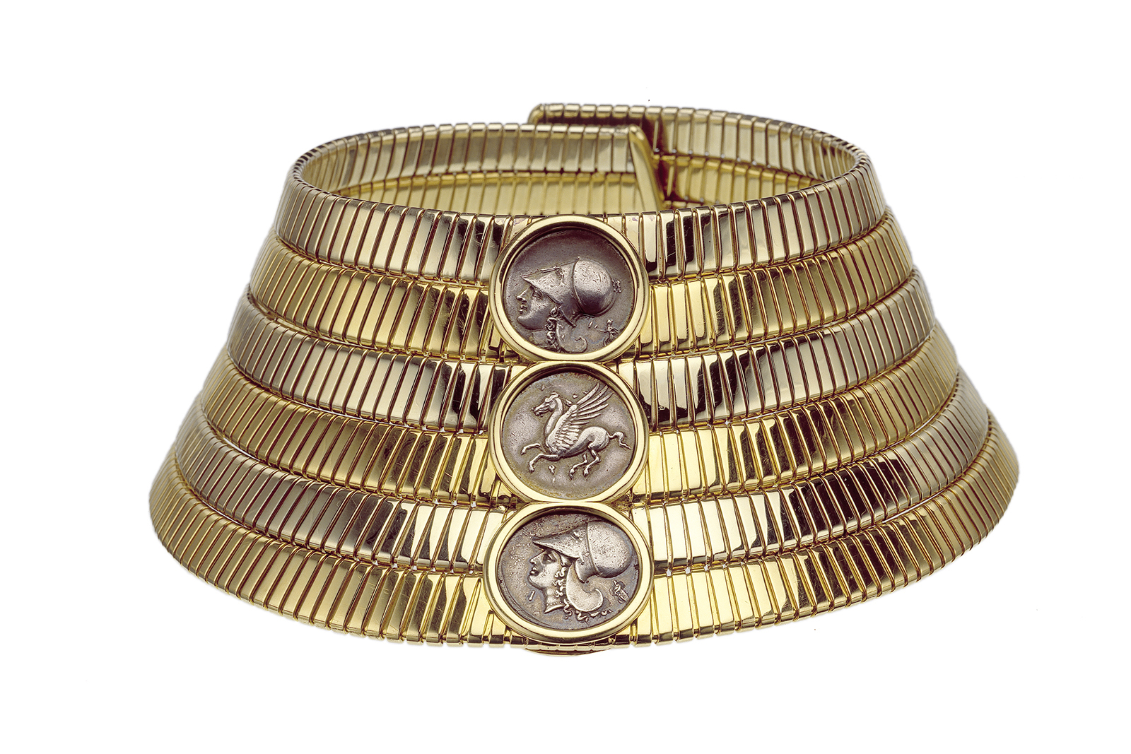  It has wound around necks in chokers from Bvlgari's Monete collection