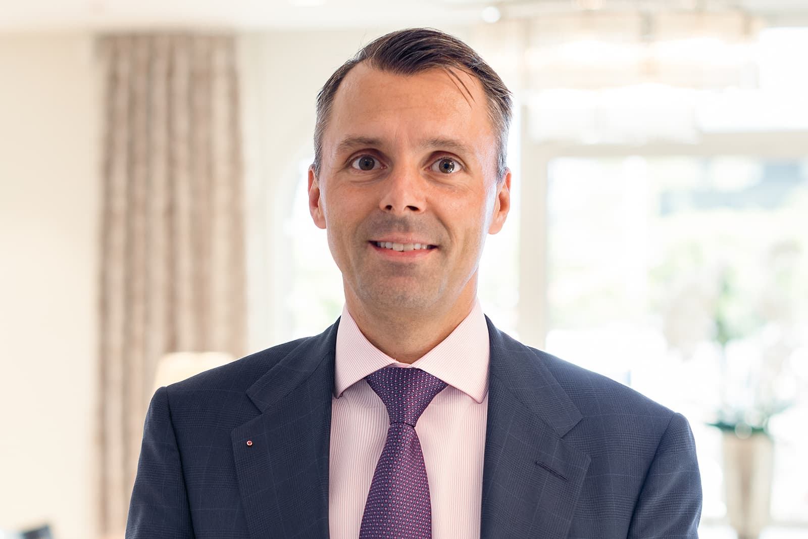 As President of the House of Gübelin, Raphael Gübelin is responsible for shaping the business for the future