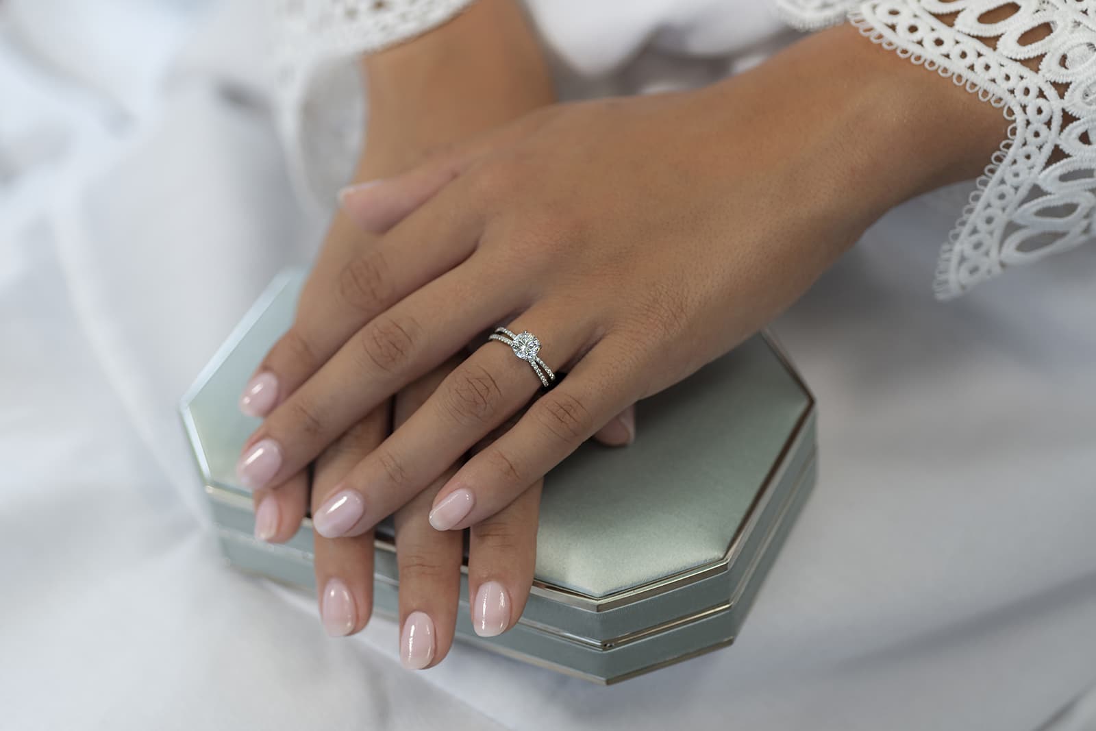 All the rings in the Forevermark x Micaela Erlanger bridal are crafted in platinum, which highlights the brilliance of the Forevermark diamonds at their heart