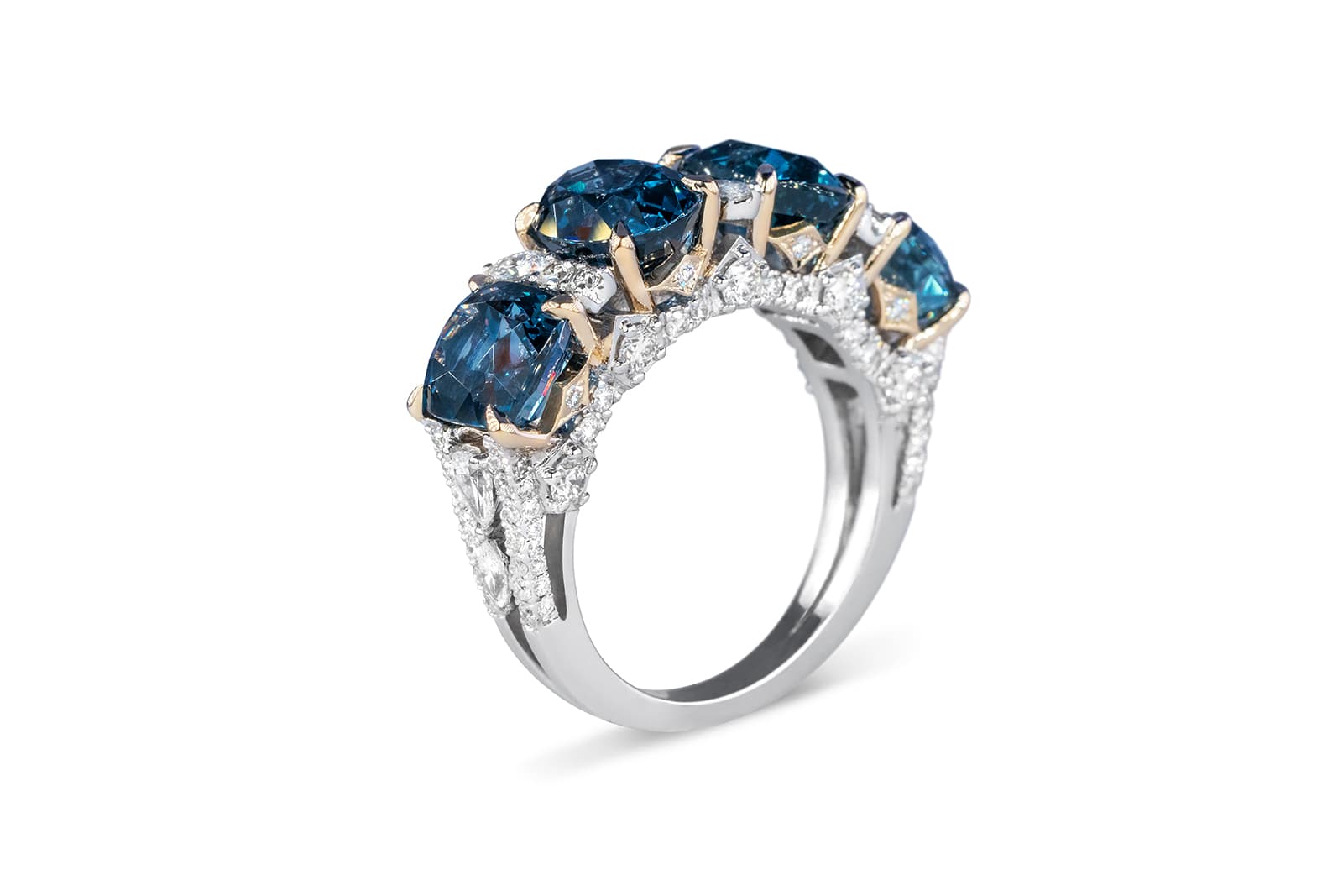  Bespoke Madly blue spinel family ring . Each stone represents a member of the family