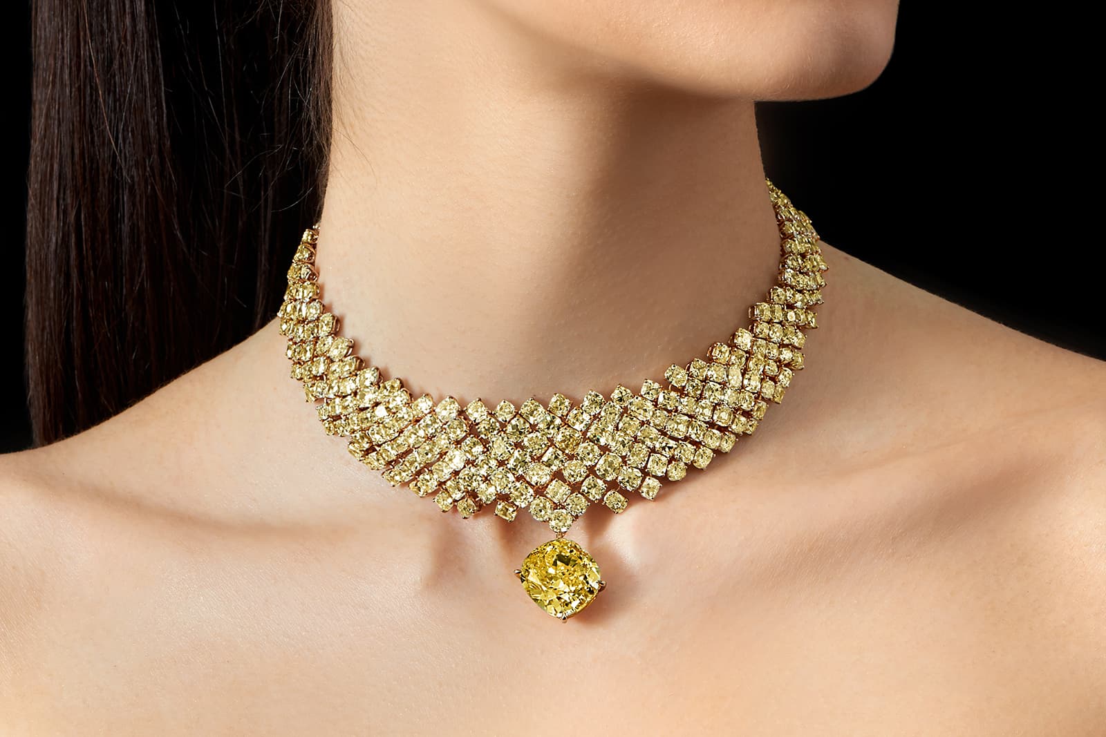 One-of-kind Jahan choker set with an incredible 297 round yellow diamonds. It took five years to source this extraordinary collection of stones
