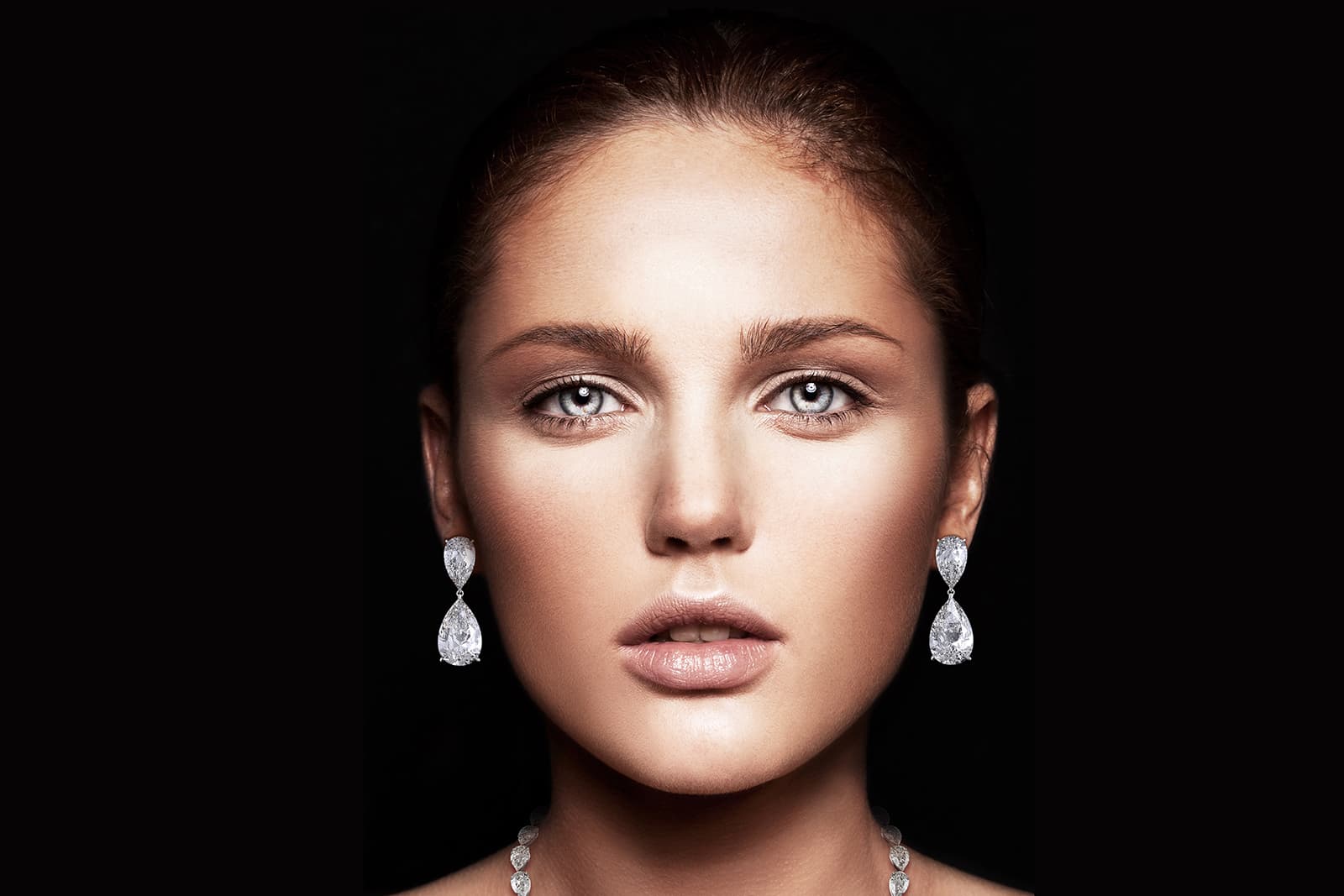  Bespoke LEVUMA pear shaped diamond earrings, set with a total of 44 carats of diamonds