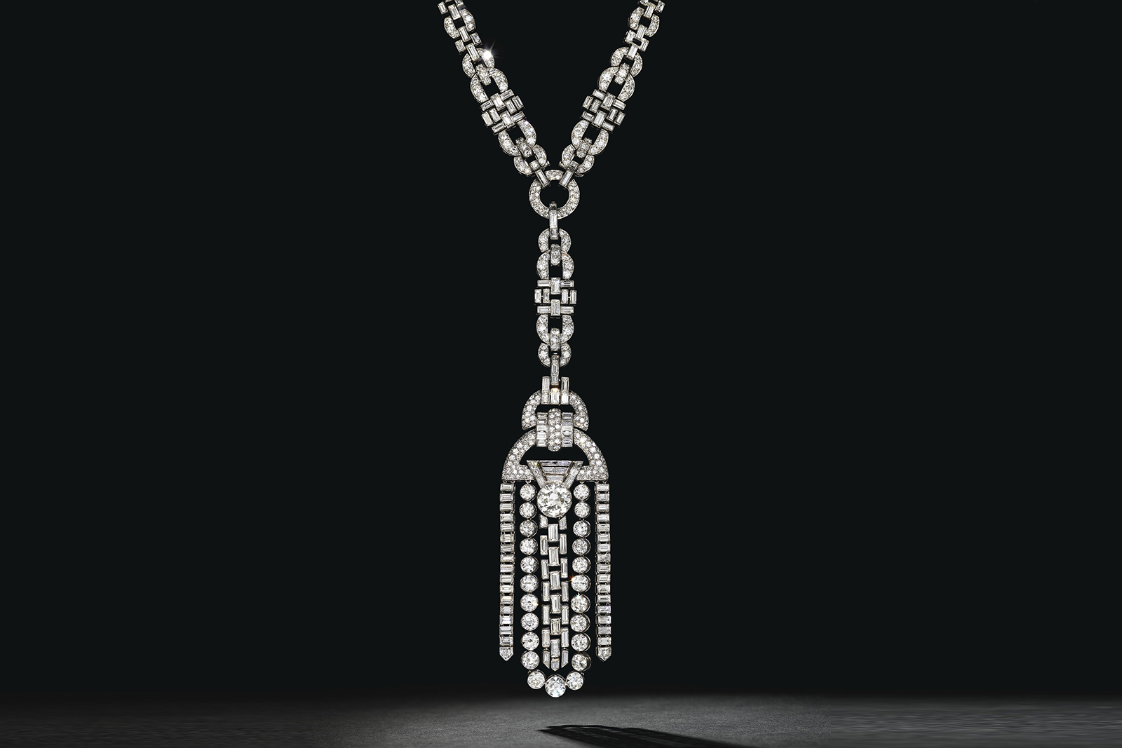  A sensational Art Deco diamond sautoir by Van Cleef & Arpels, 1928. Courtesy of Christies