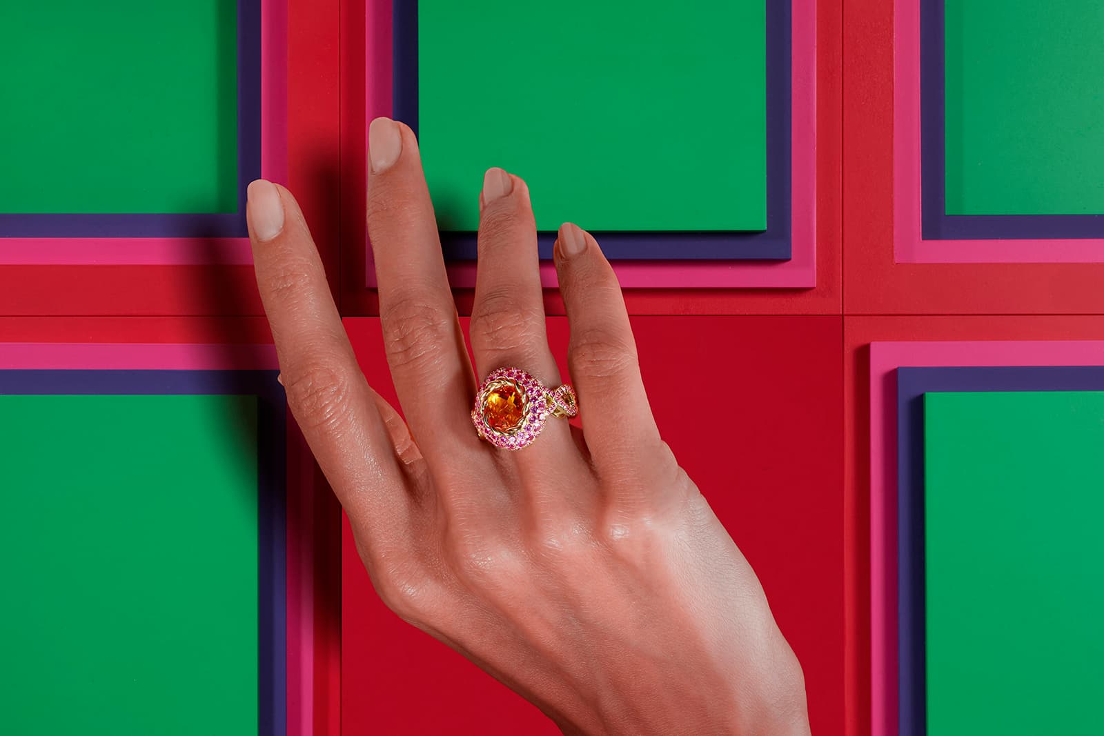  MELLERIO Color Queen Orange Blossom cocktail ring, set with a 2.07 carat spessartite garnet and purple sapphires 