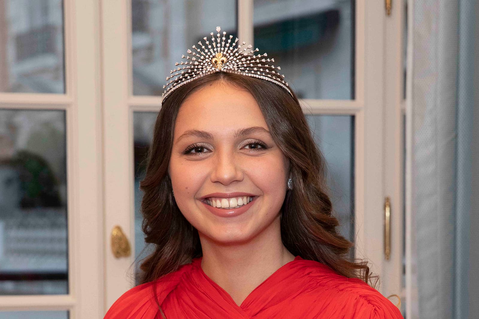 HARAKH created a tiara for HRH Princess Louise d'Orléans for her debut at the prestigious le Bal des Debutantes in Paris in 2019