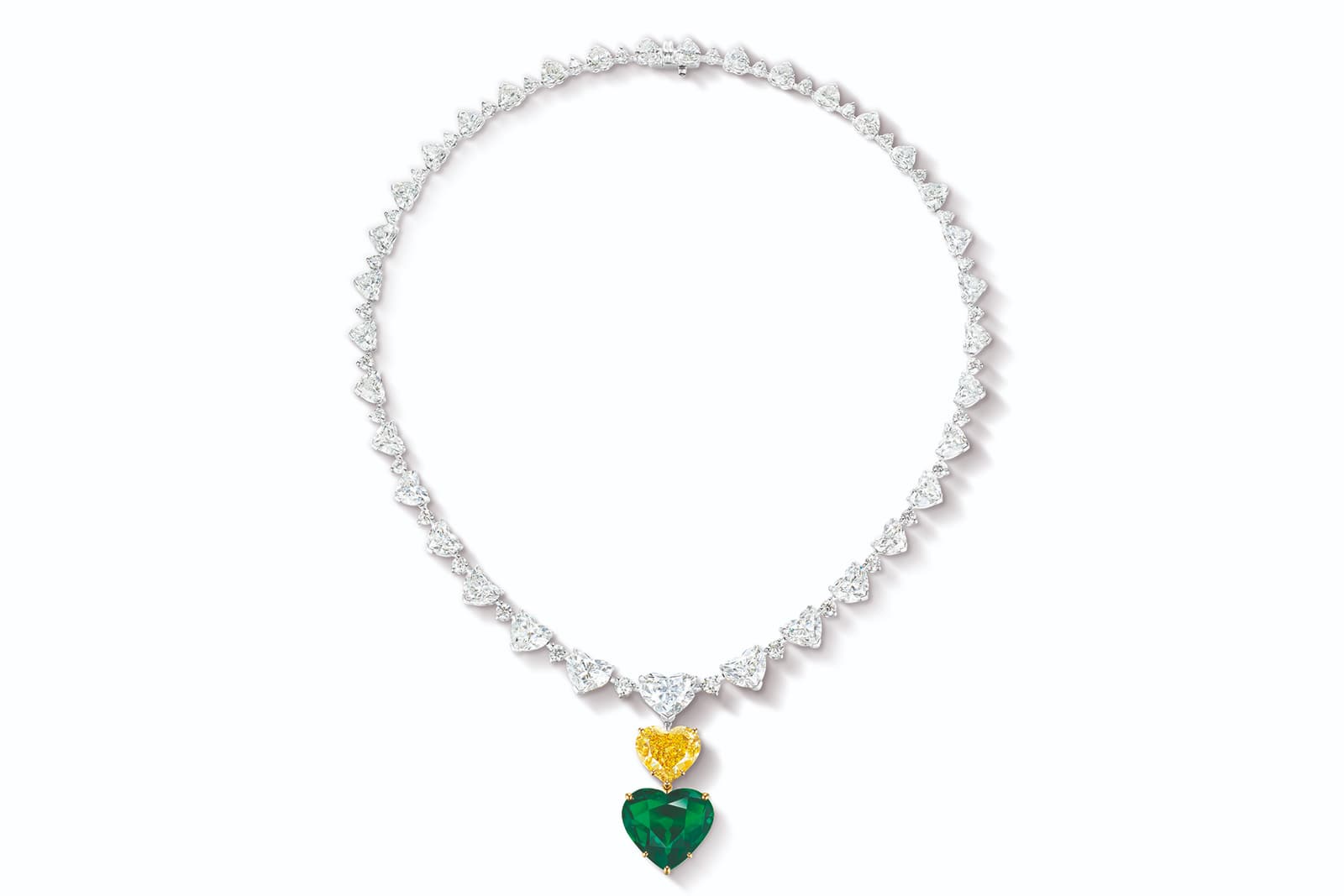  Ronald Abram heart shape diamond necklace with a 6.34 carat heart-shaped fancy vivid yellow diamond and a 10.88 carat heart-shaped Colombian emerald