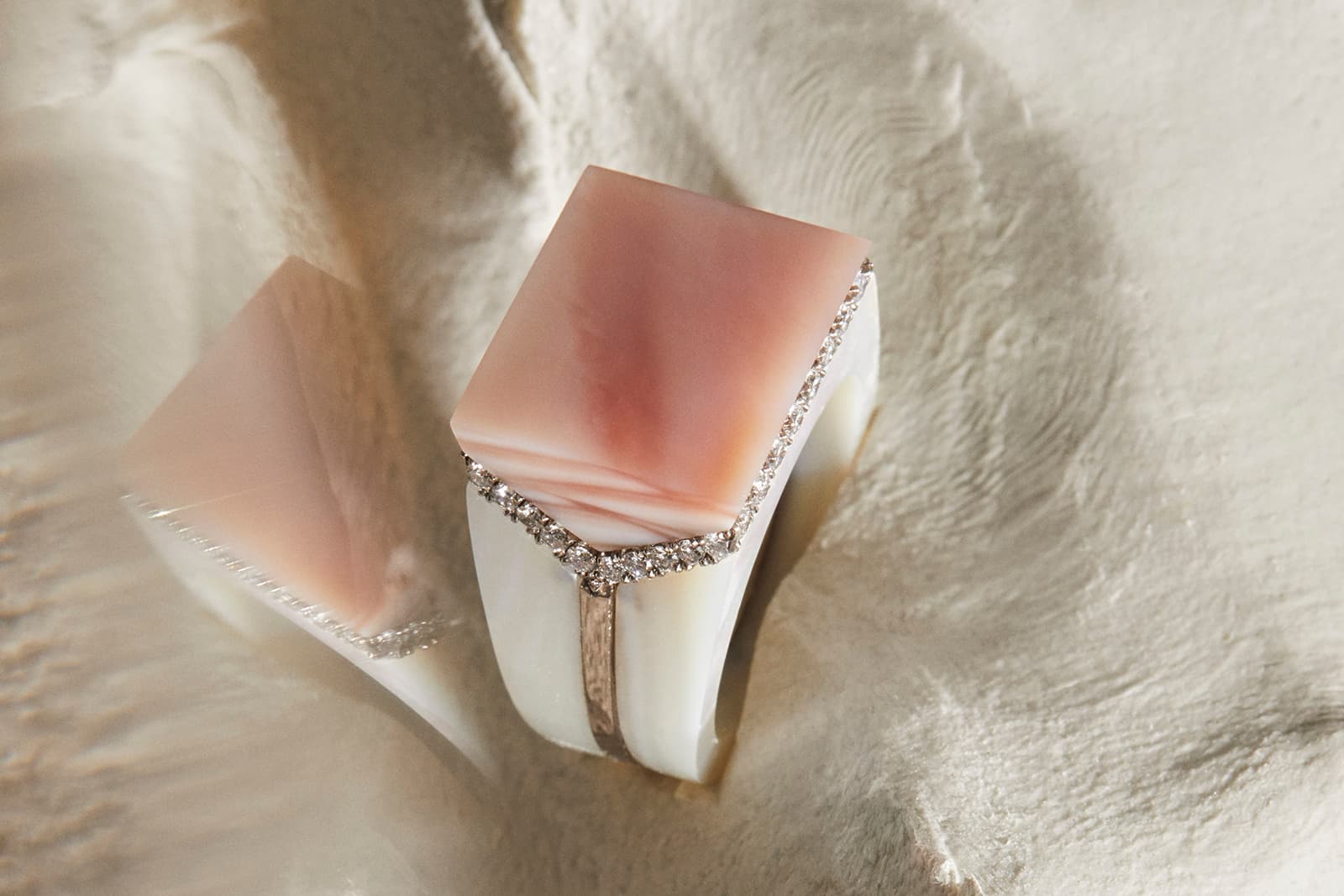 Melanie Georgacopoulos V Signet Ring from the Carats Collection with lavender and white mother of pearl and diamonds in 18ct white gold 