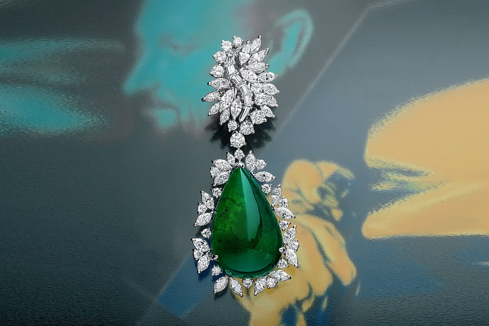  Alexander Laut Colombian emerald cabochon earring with diamonds