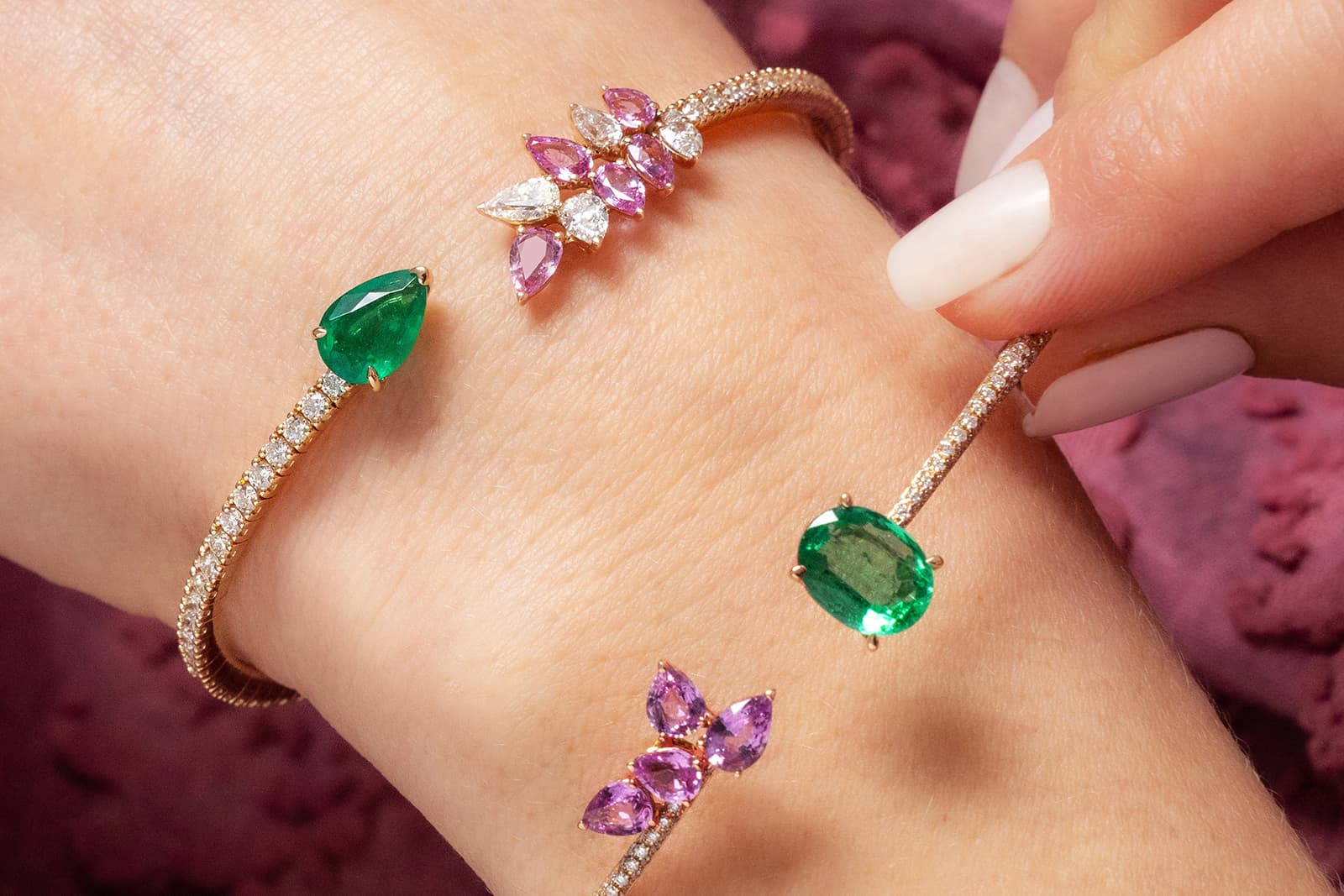  Gismondi 1754 Essenza bracelets with emeralds, diamonds and pink sapphires in rose gold