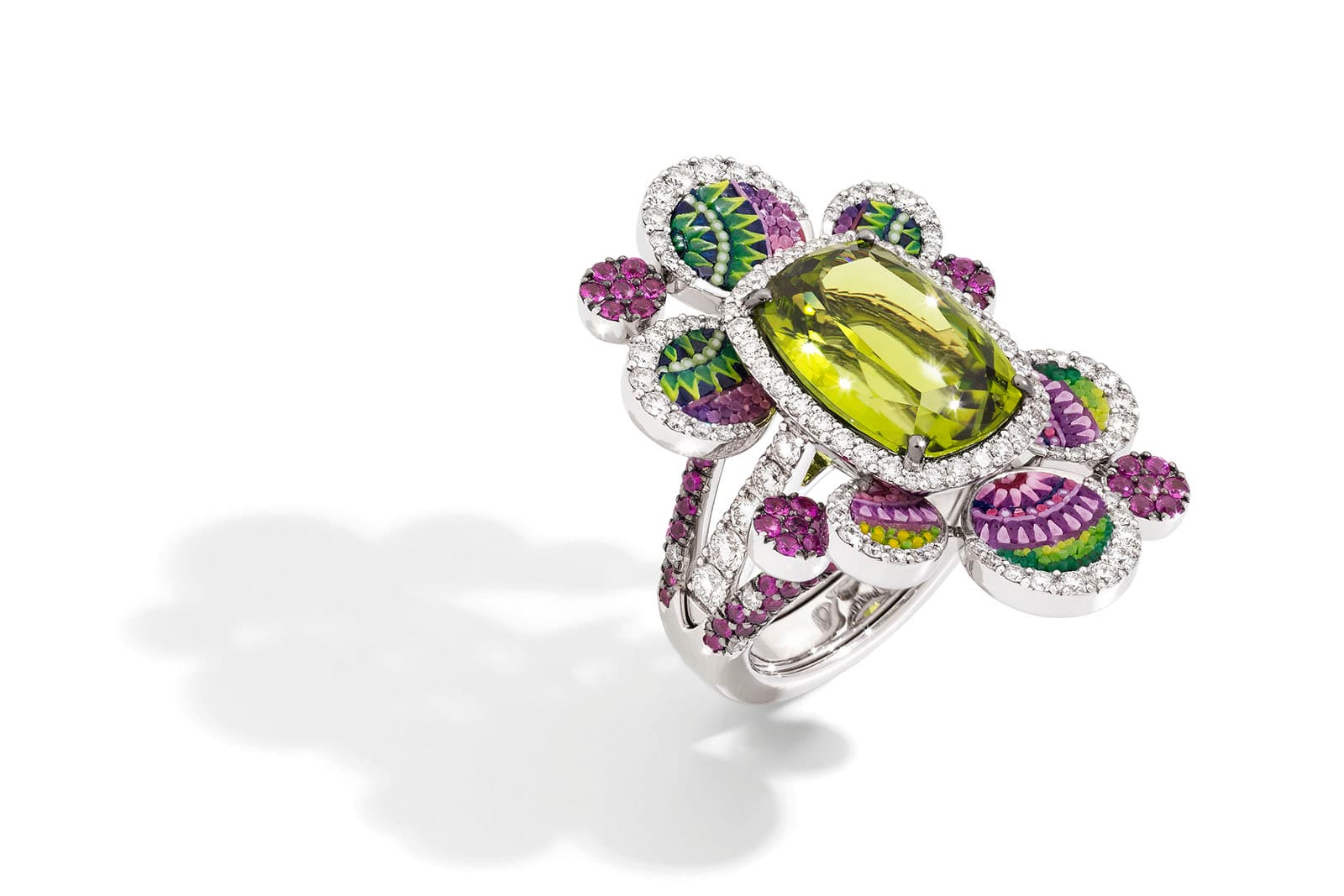  The SICIS Life ring is inspired by living freely and breaking the rules 