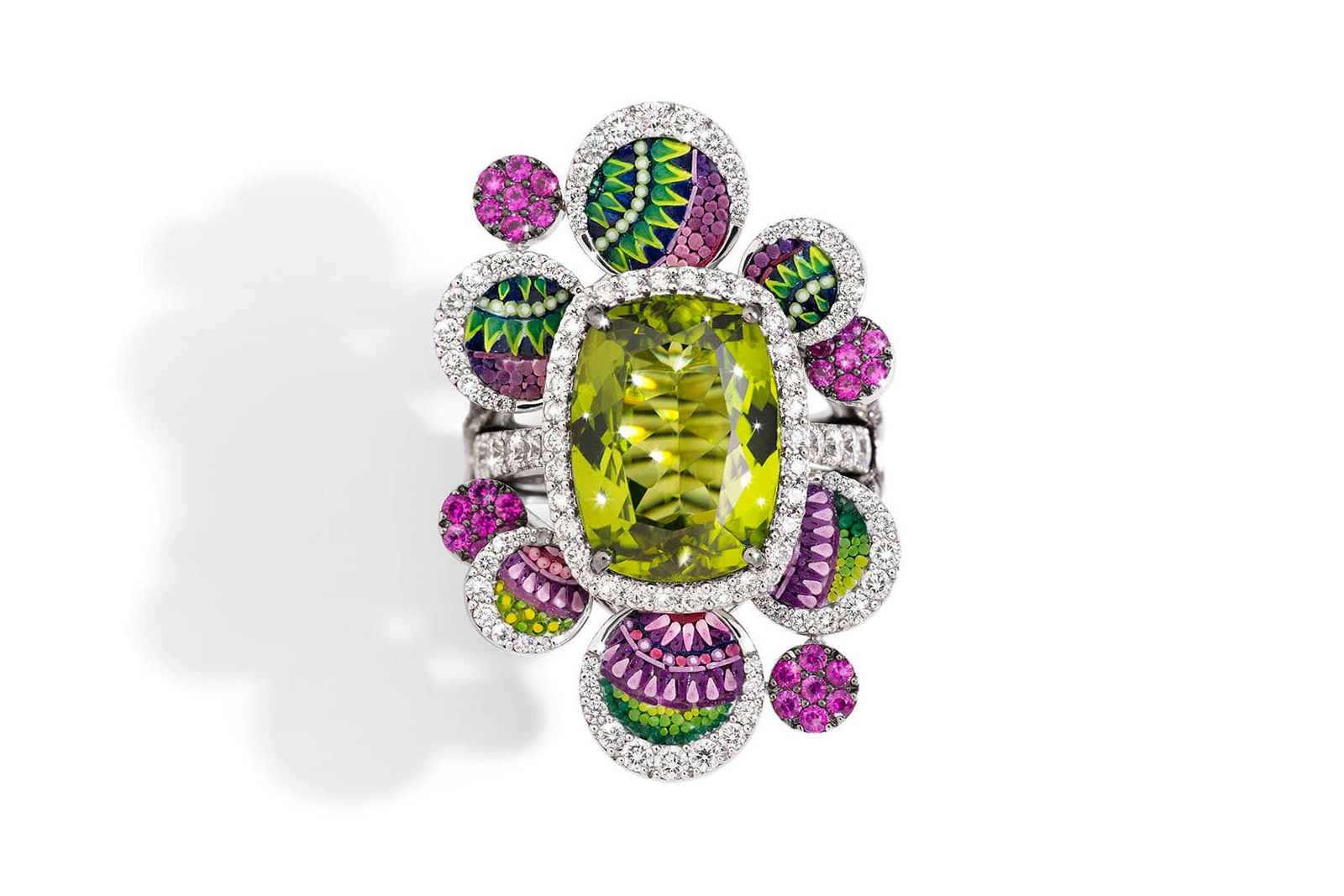 SICIS Life ring with a faceted peridot centre stone surrounded by pink and green micro-mosaics