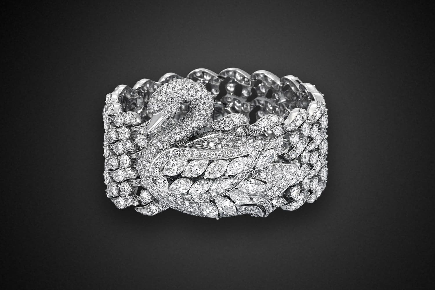  Graff Swan secret watch with 54.7 carats of diamonds 