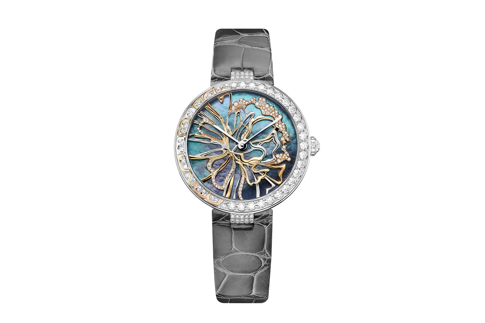  Chaumet in Bloom Éclosion de Chaumet self-winding mechanical watch in white gold with diamonds and inlaid gold thread, grey mother-of-pearl, hand-painted ranunculus sculpted gold décor and a grey alligator leather strap