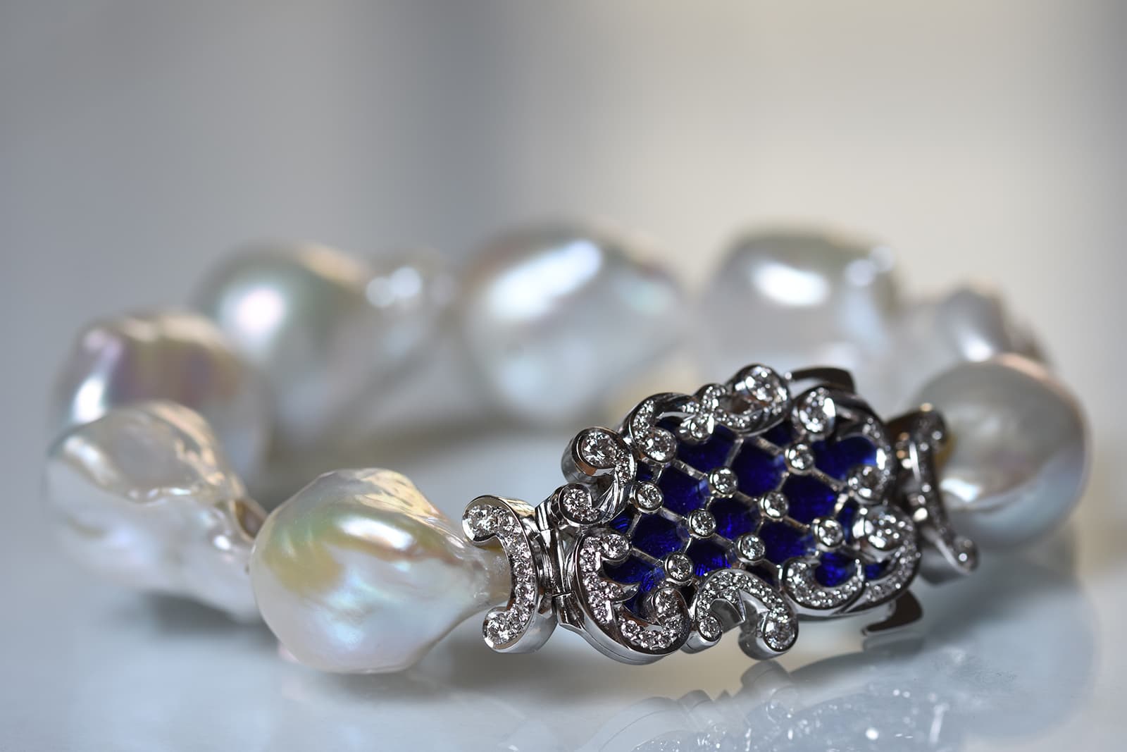  Ekaterina Kostrigina bracelet with baroque pearls and diamond clasp with hot enamel