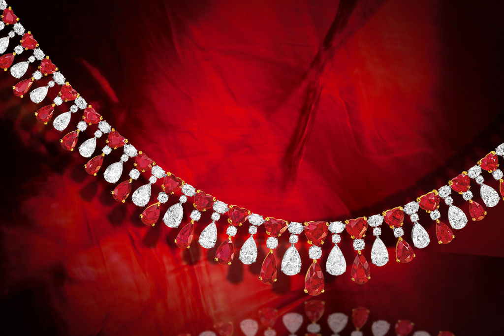  This Faidee necklace is set with rare unheated Burmese rubies in heart and pear shapes