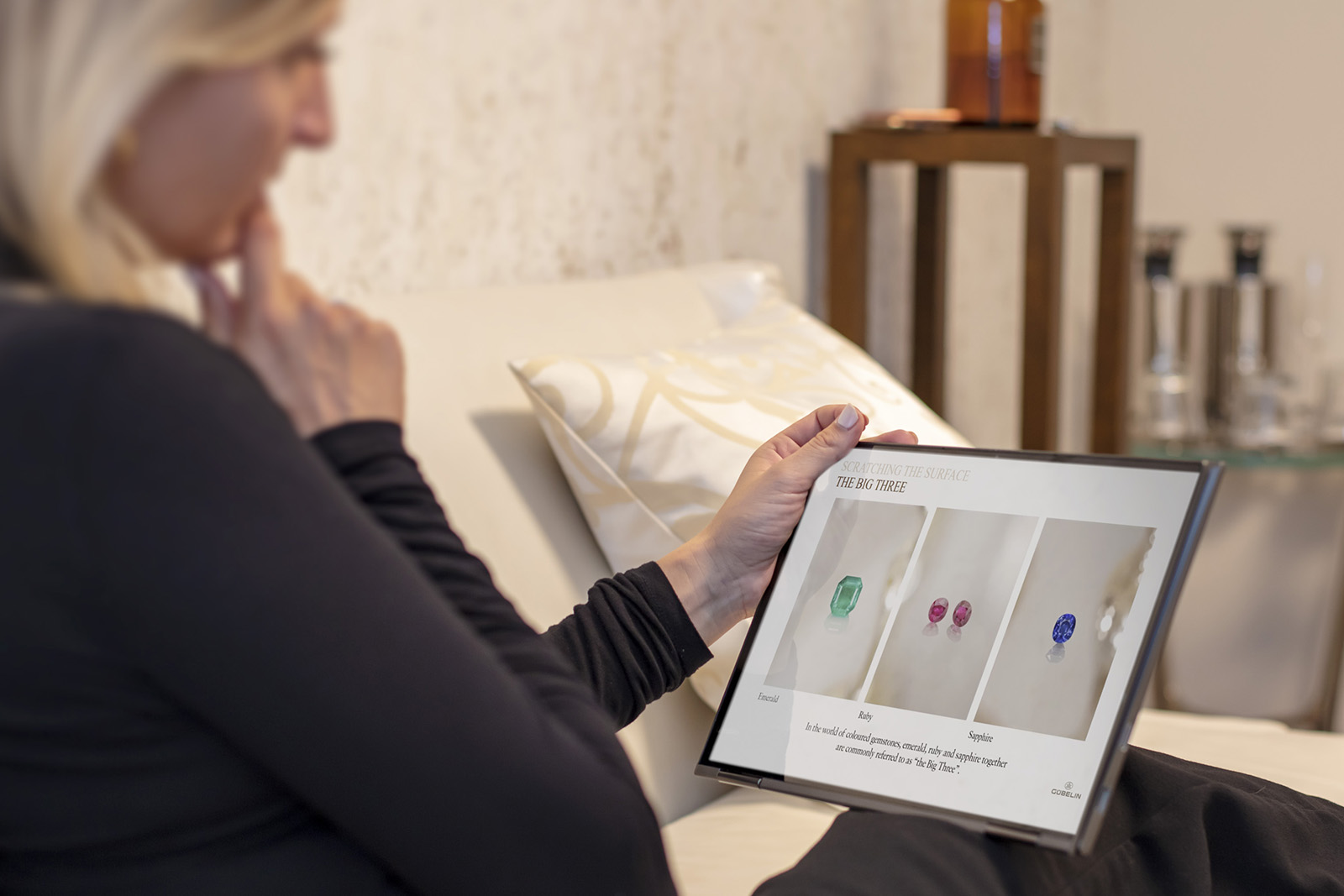  The Gübelin Academy 'Coloured Gem Professional: The Basics' course includes 36 modules