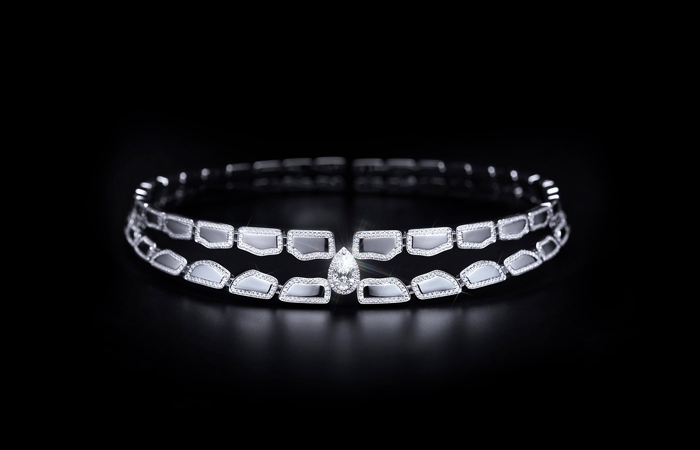  ORLOV Croco Dream Skin Diamond choker with 1,168 white diamonds