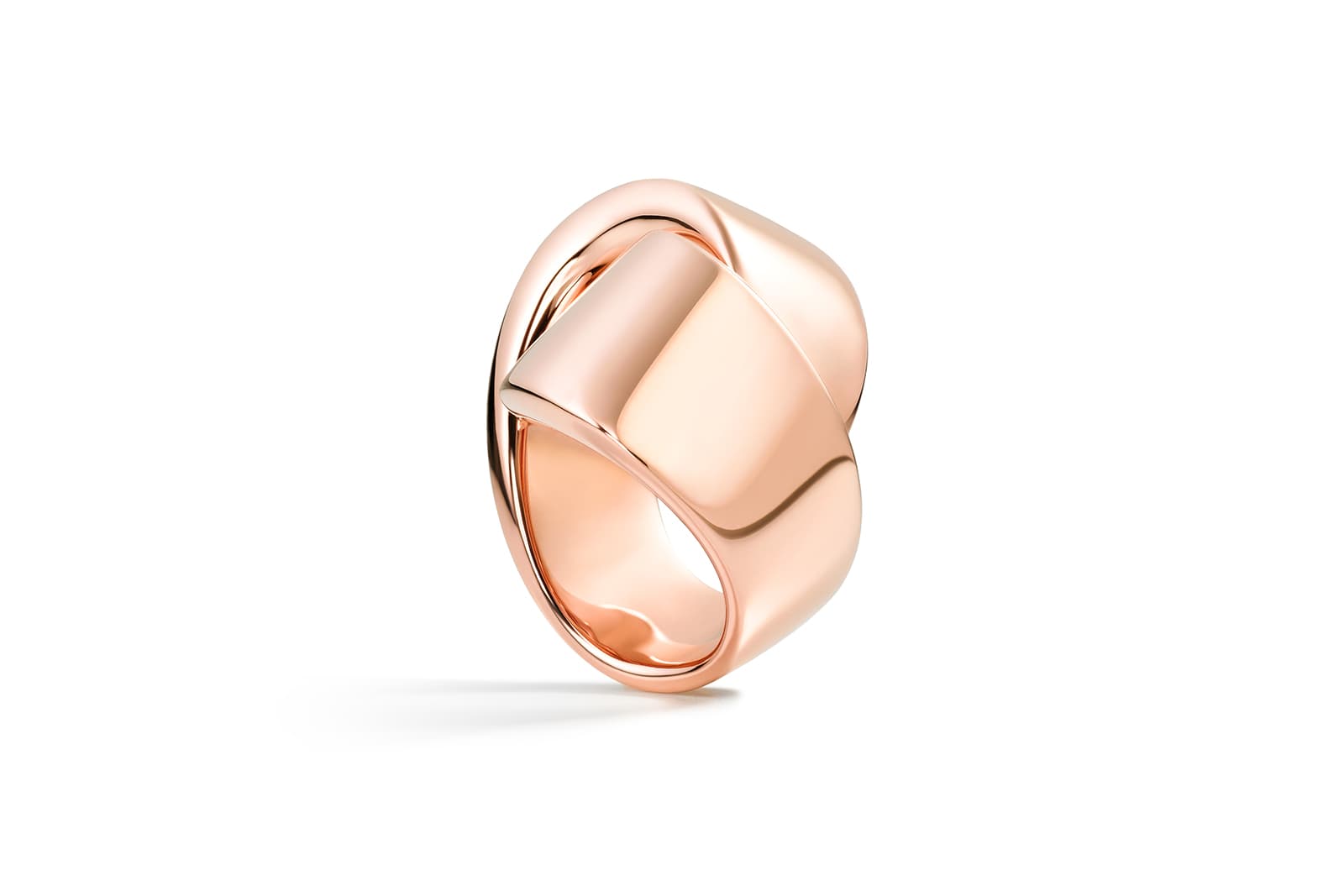  Vhernier Abbraccio ring in gold 